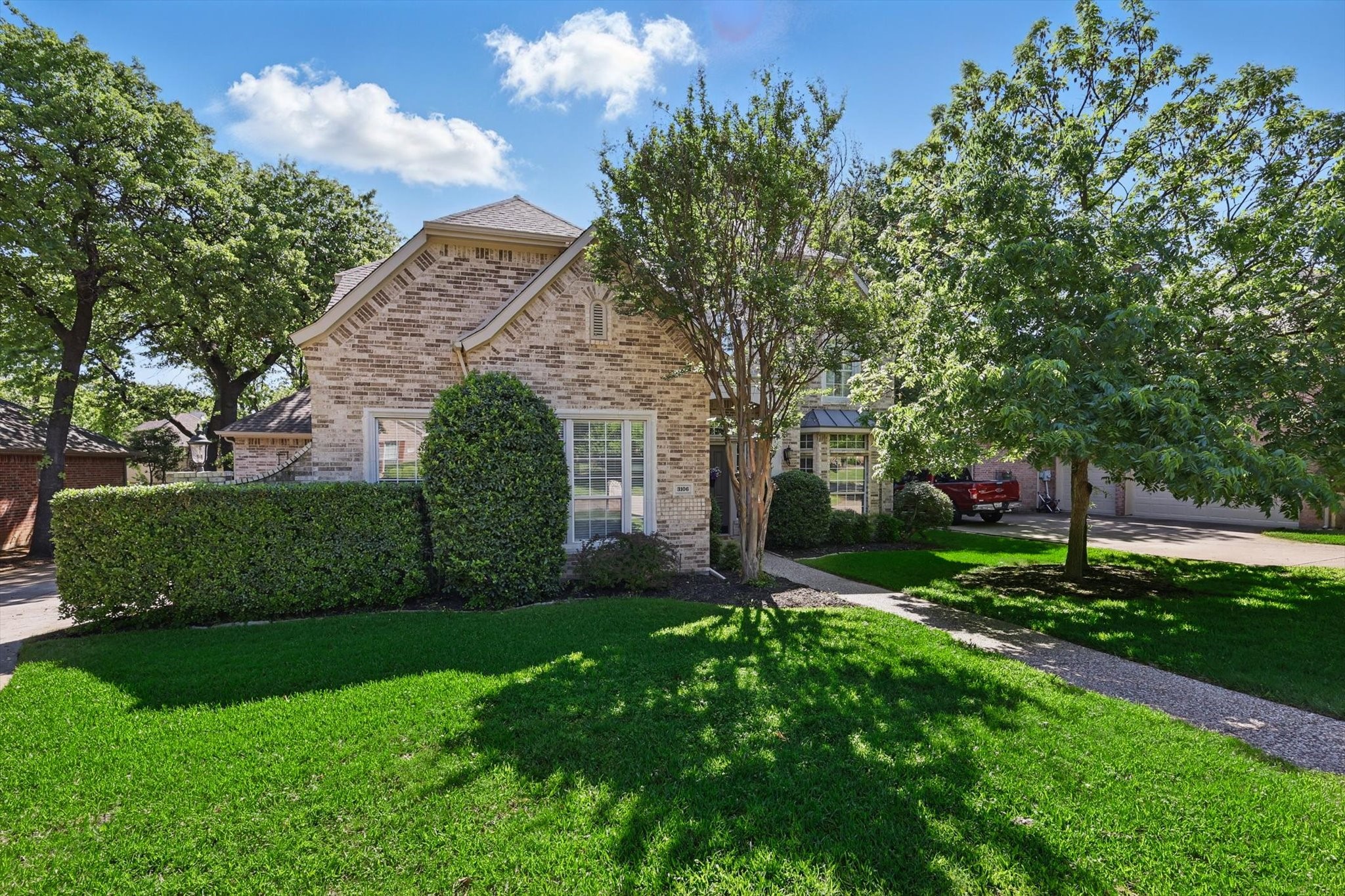 3106 Hidden Springs Drive