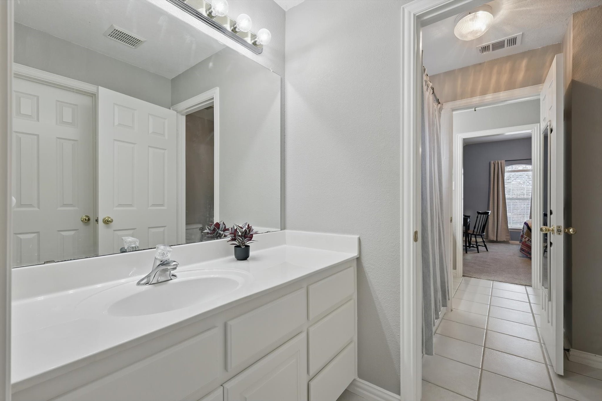 3106 Hidden Springs Drive