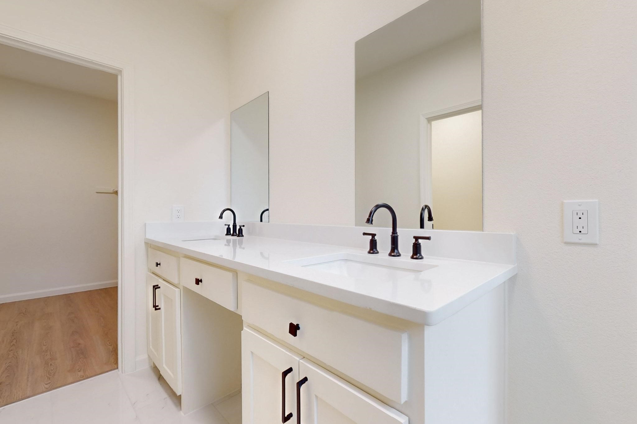 168 RS COUNTY 2372 Road