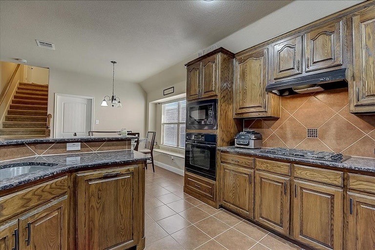 11439 Geranium Drive