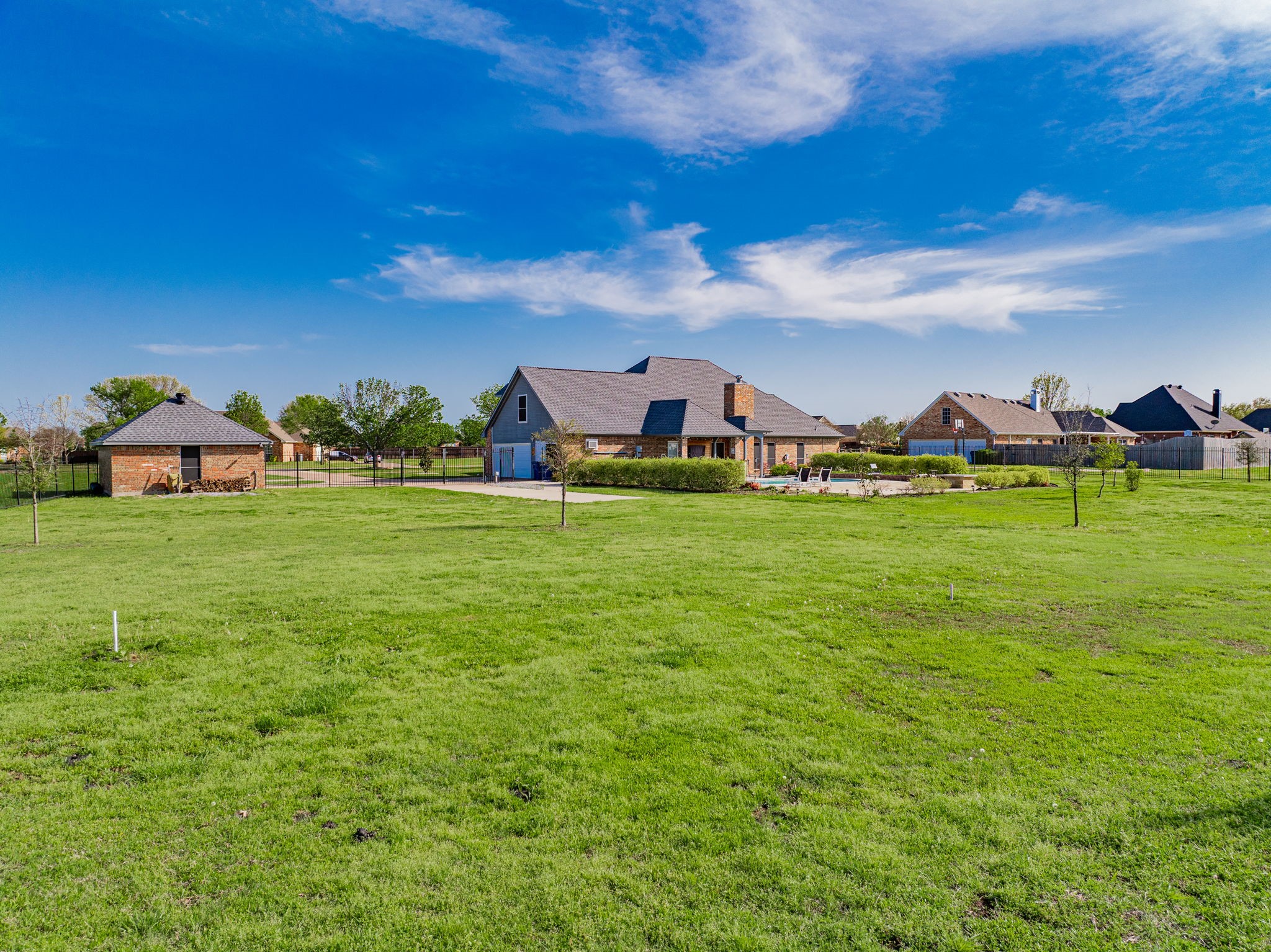 1609 W Alamosa Drive