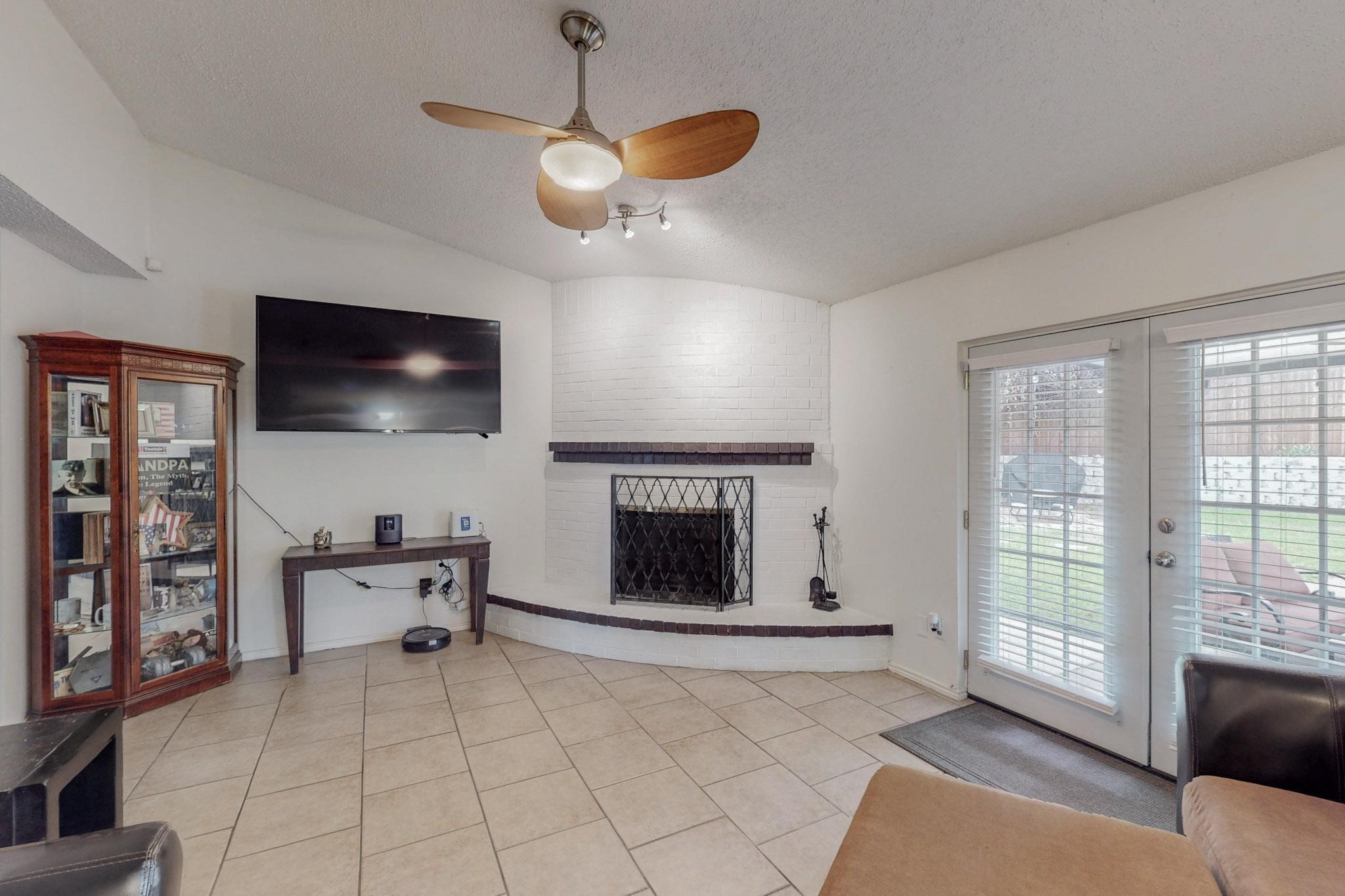 4609 Willow Elm Court