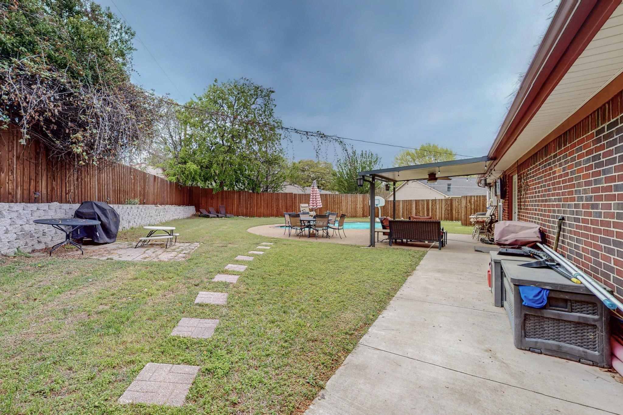 4609 Willow Elm Court