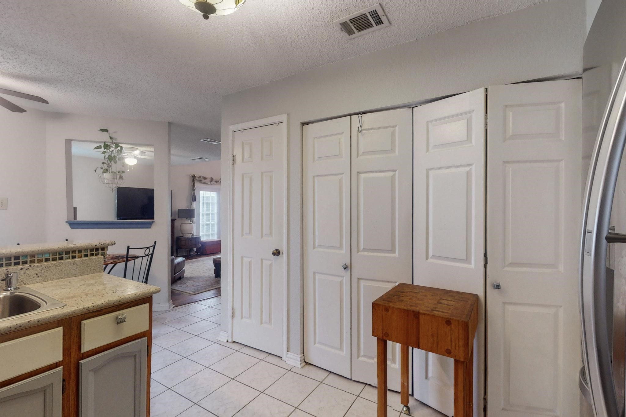 4232 Phoenix Drive