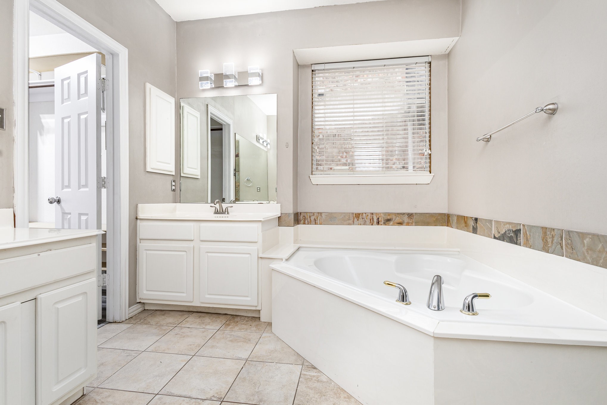 9213 Royal Burgess Drive