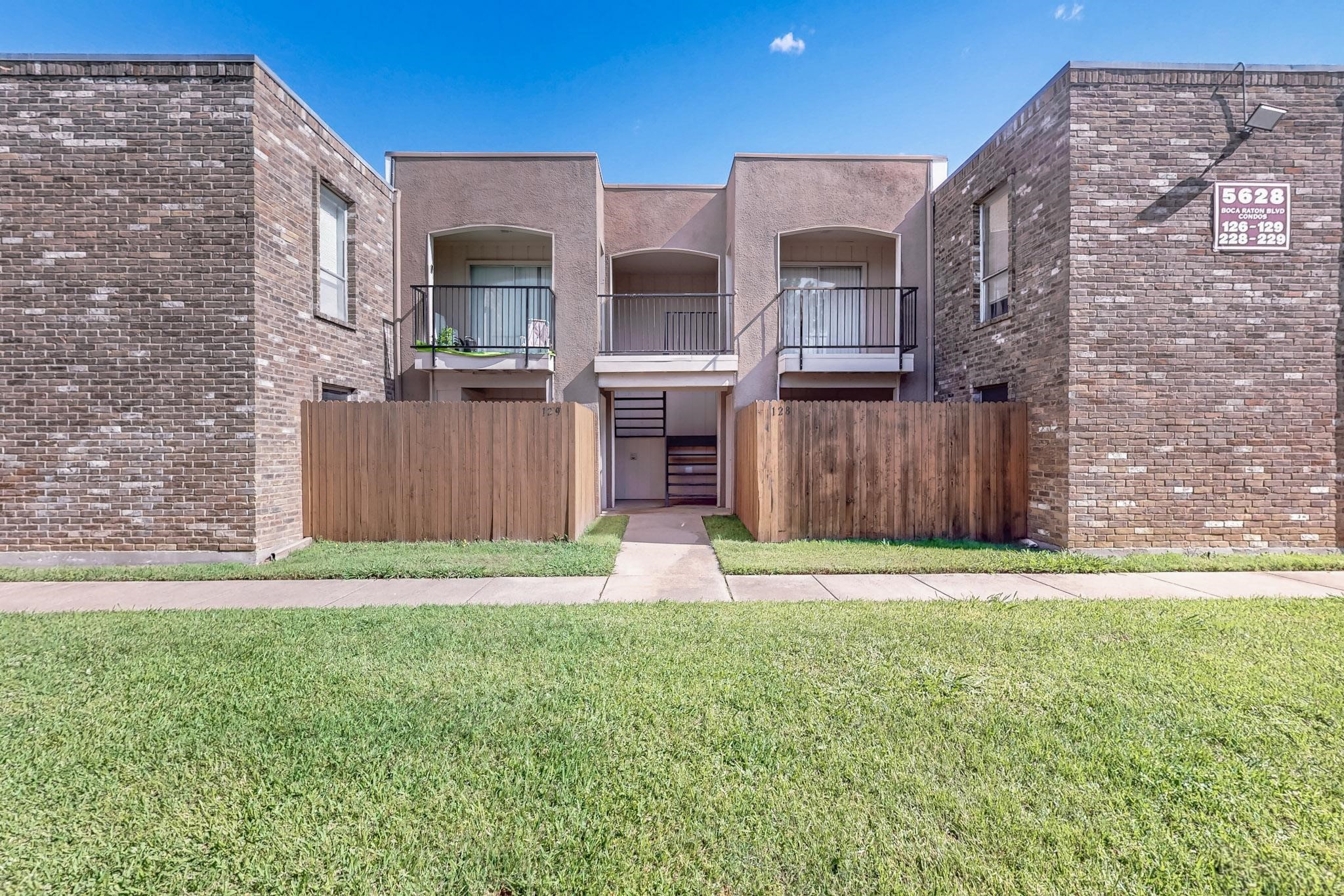 5628 Boca Raton Boulevard 126