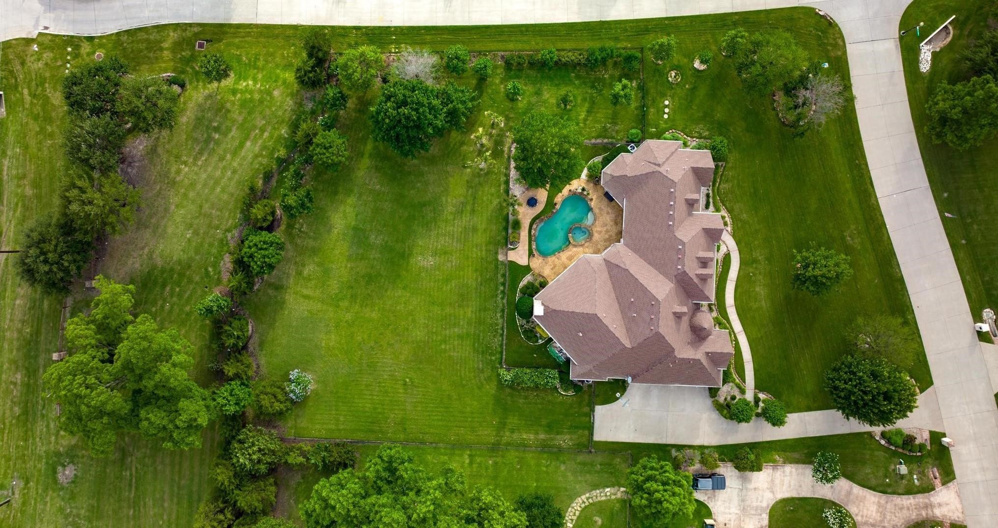 3001 Pecan Grove Lane