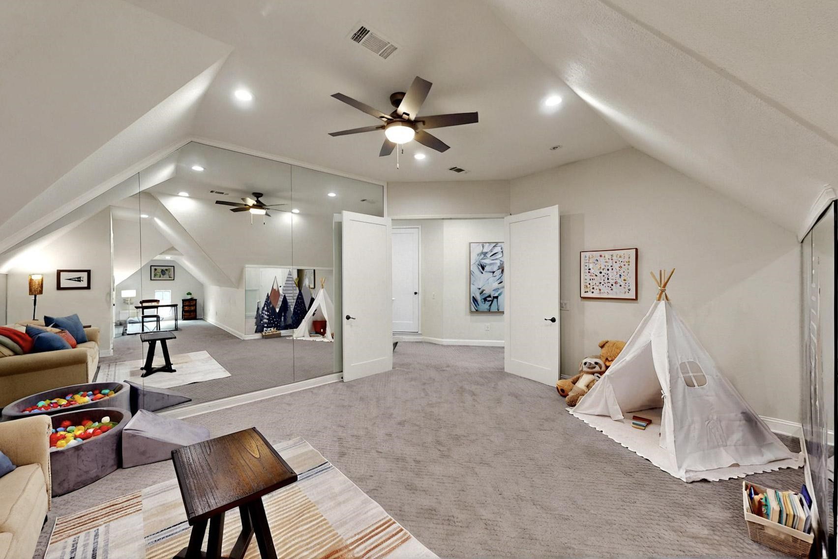 3001 Pecan Grove Lane