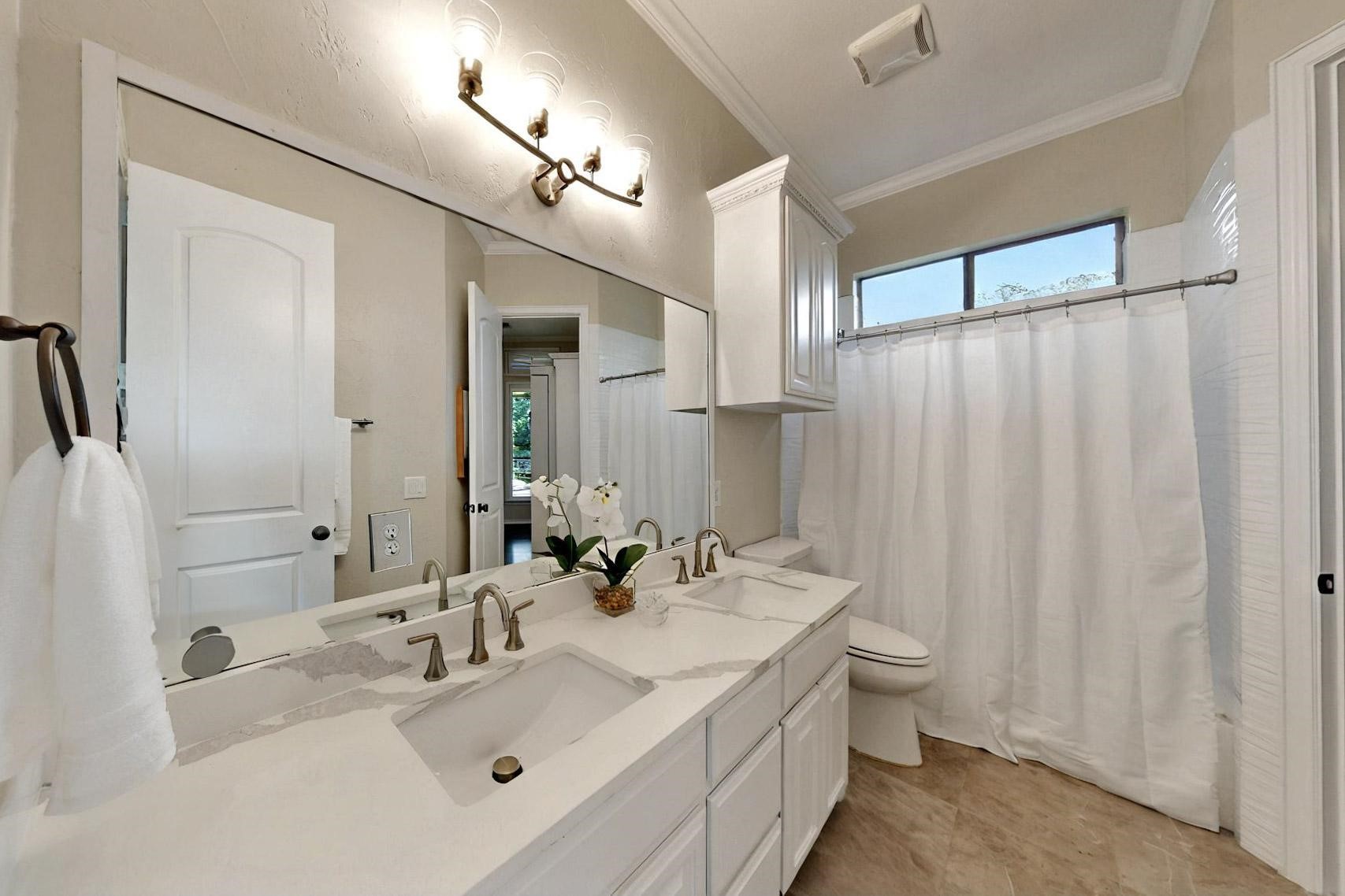 3001 Pecan Grove Lane
