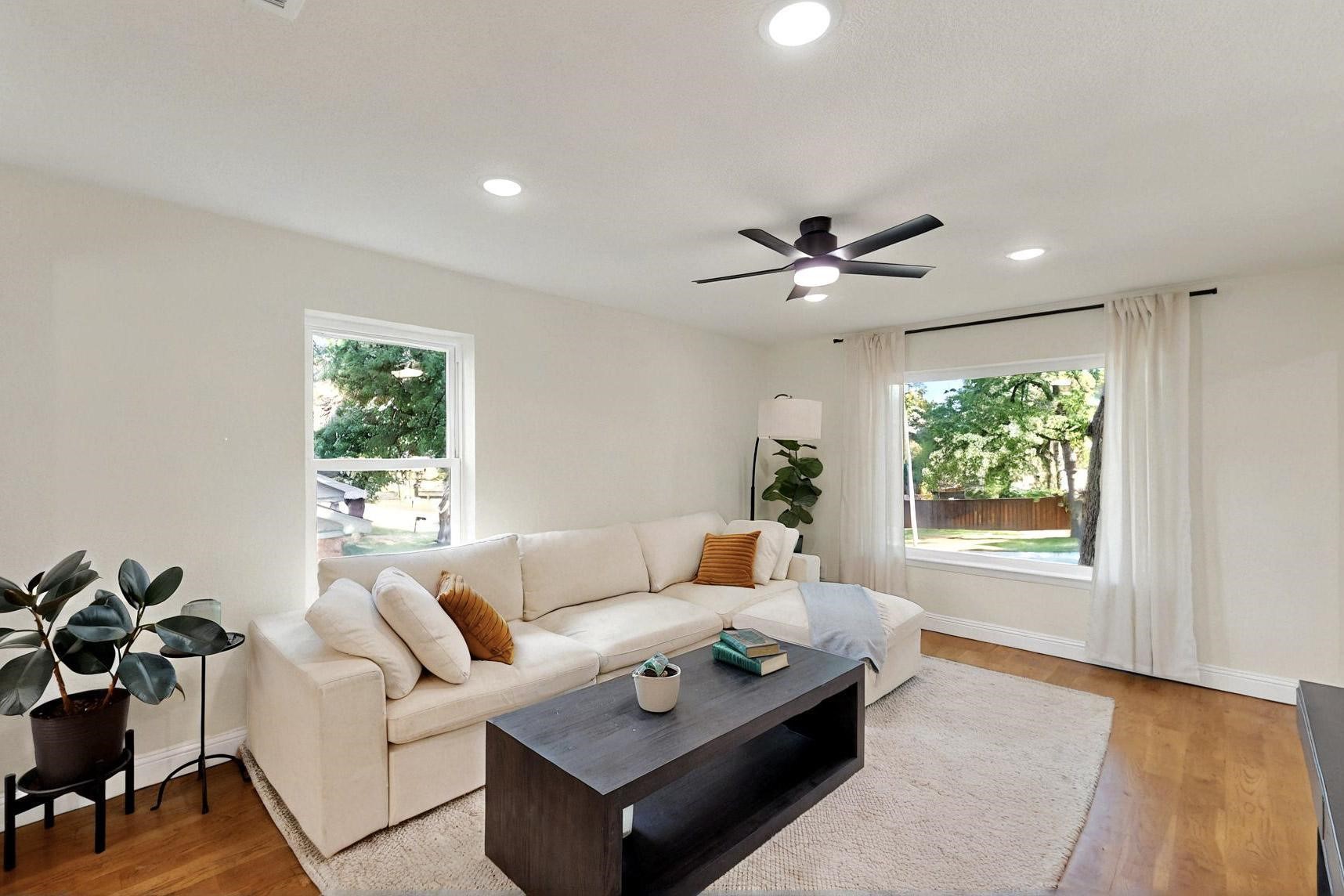 53 Devonshire Drive
