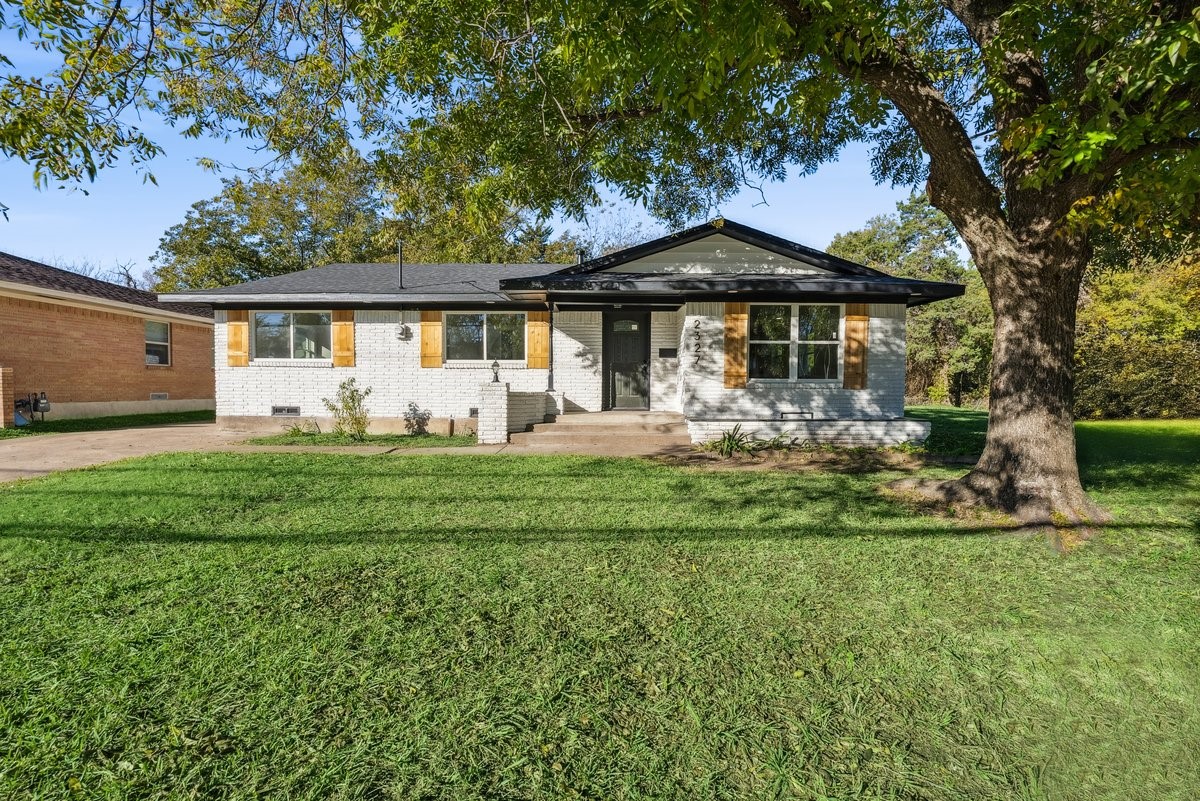 2327 N Prairie Creek Road