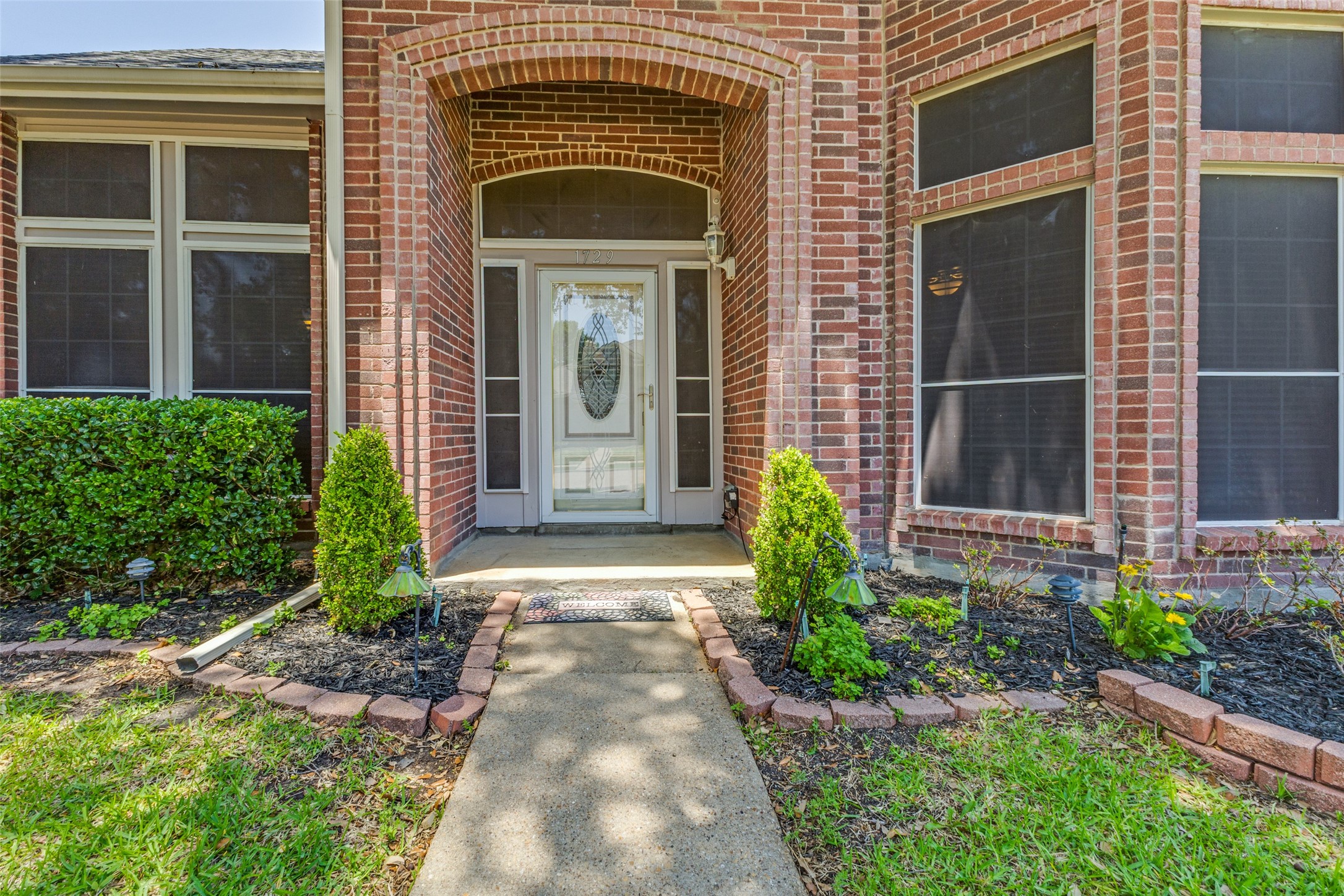 1729 Sheffield Drive