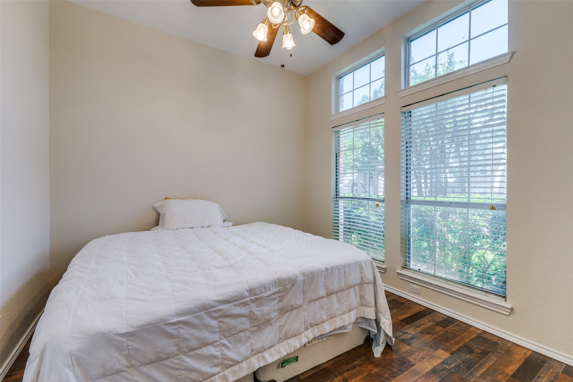 1729 Sheffield Drive