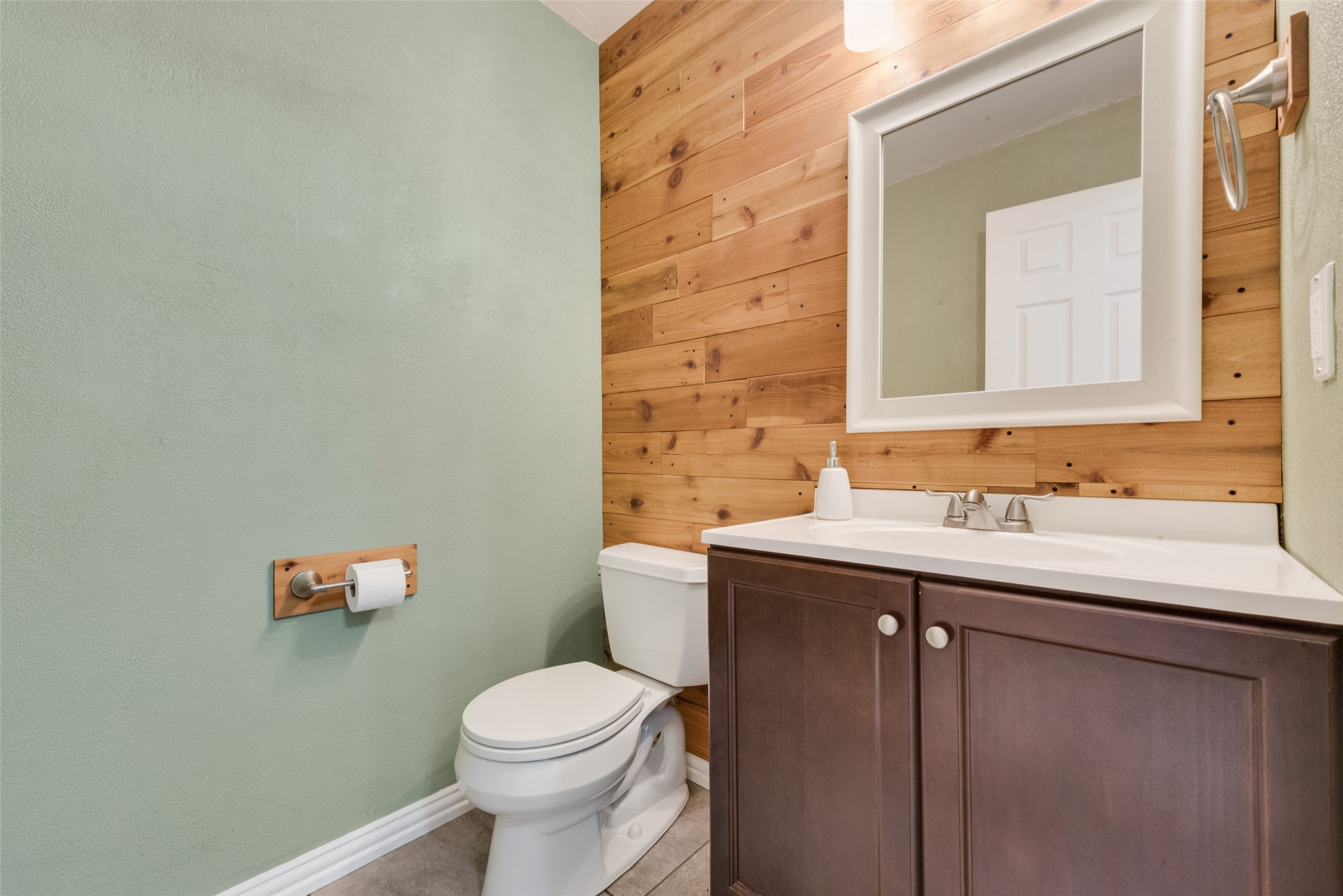 8404 Forest Lane 1305