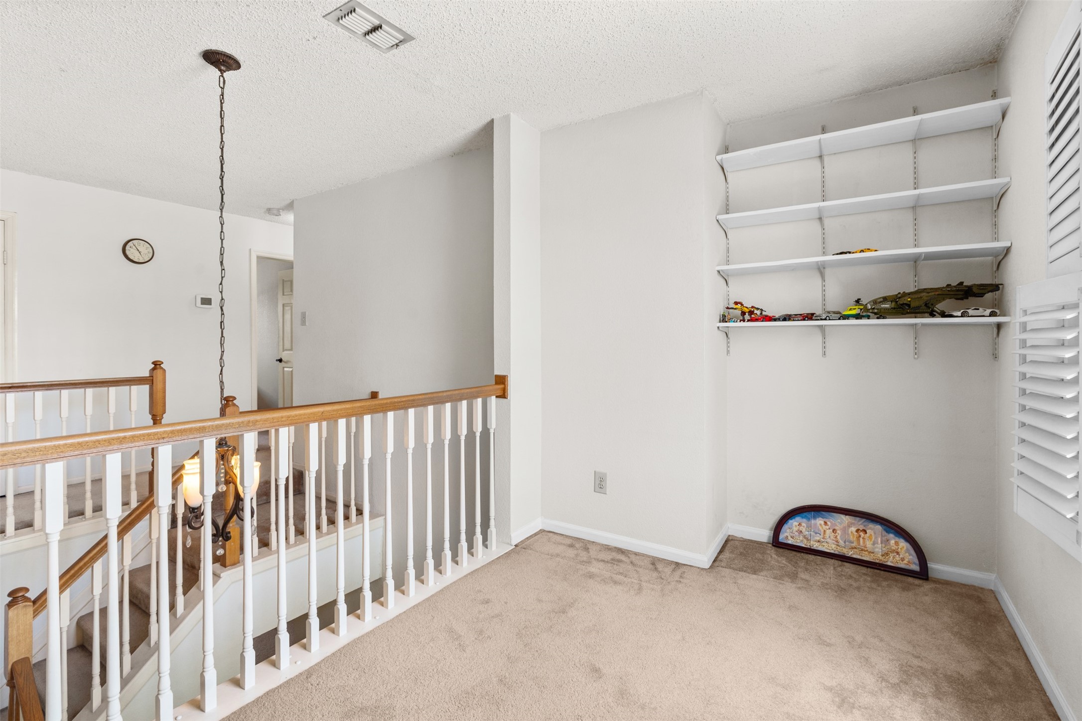 2050 Vista Drive