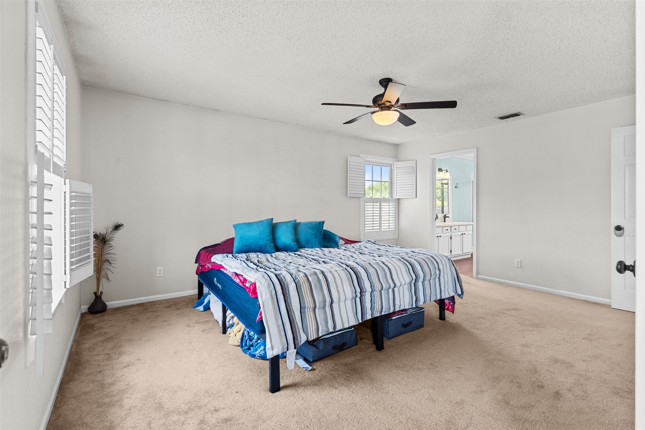 2050 Vista Drive