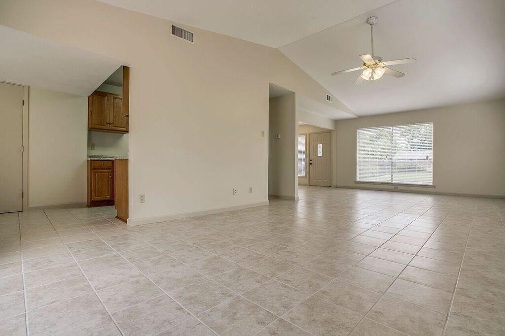 1723 Windchime Drive