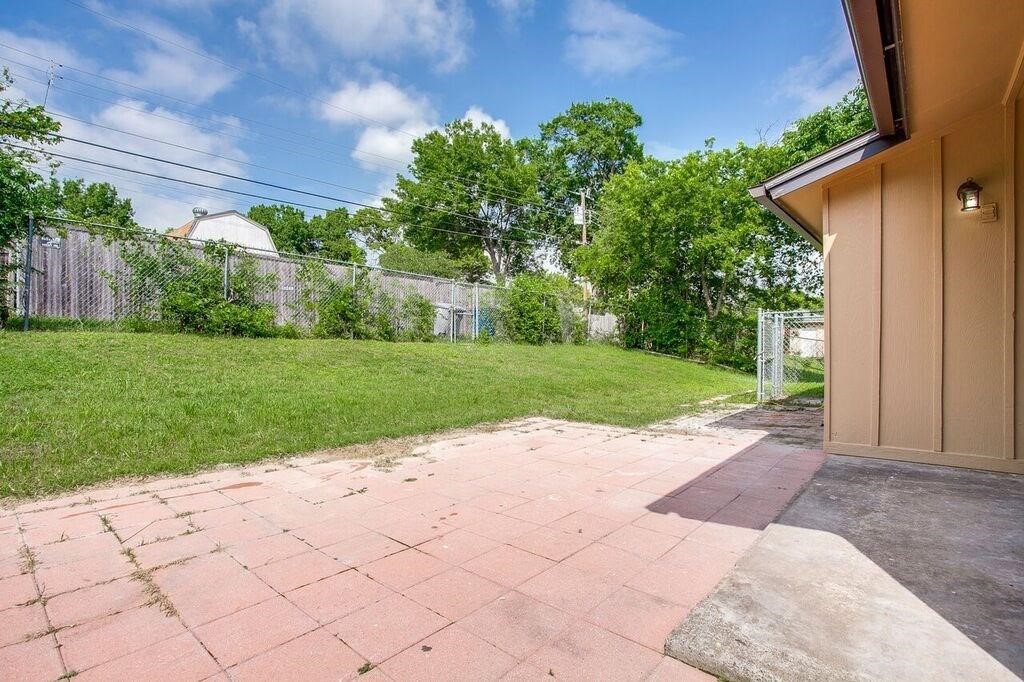 1723 Windchime Drive