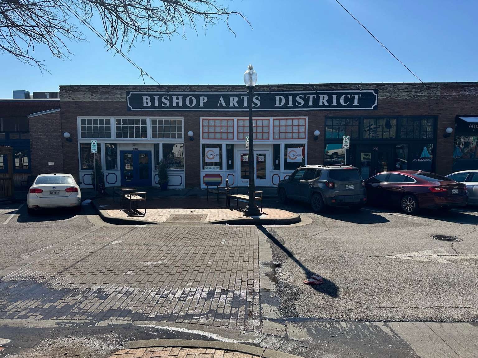 937 W 8th Street