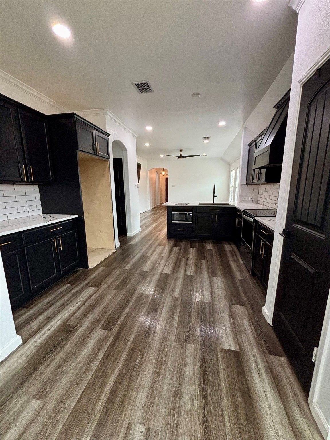 3100 Buckthorn Street