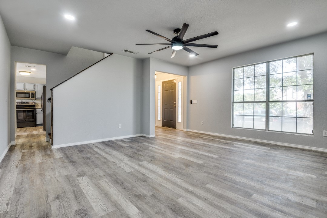 1004 Brae Loch Drive