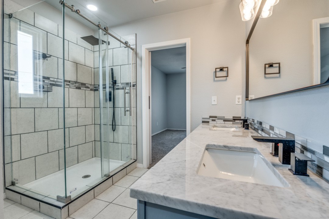 1004 Brae Loch Drive