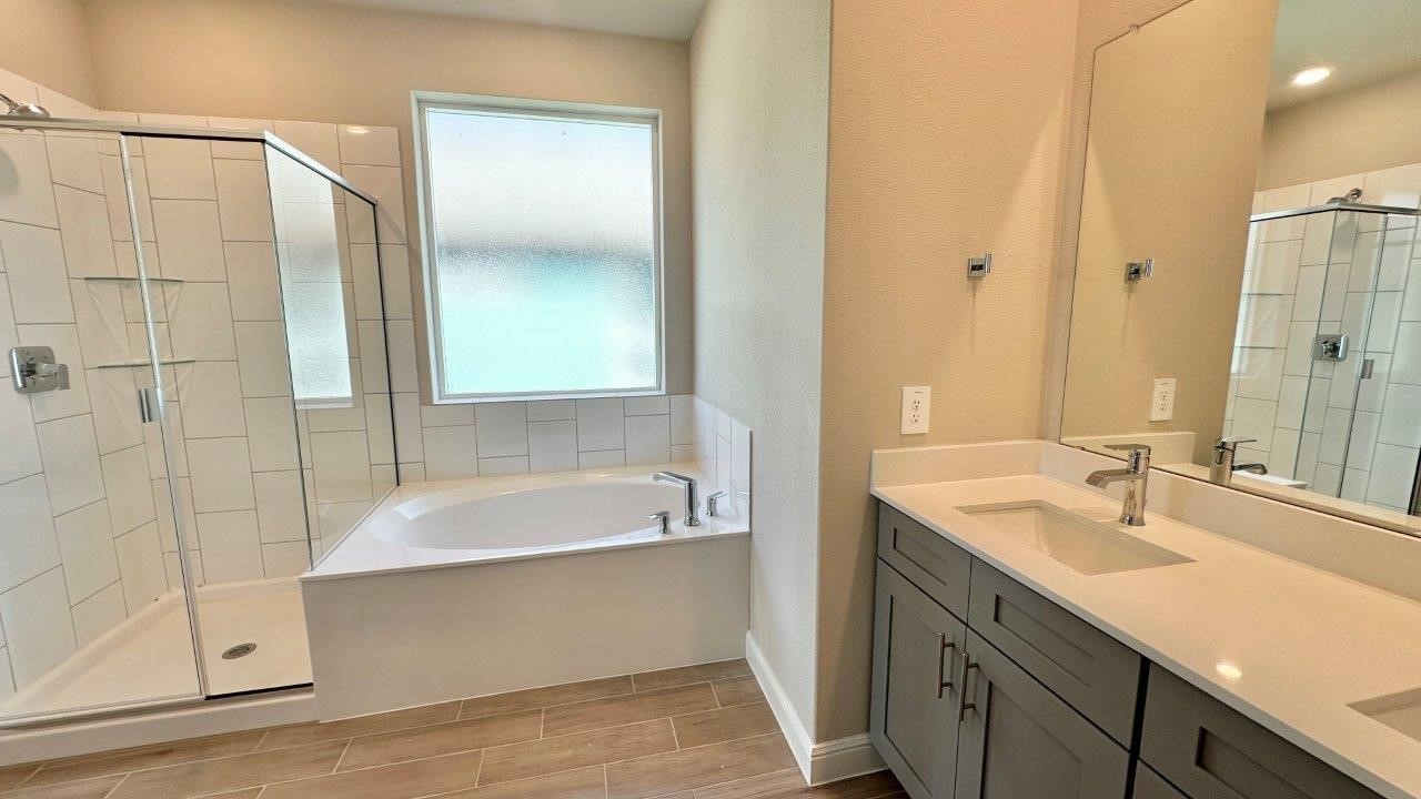 10869 BLACK ONYX Drive