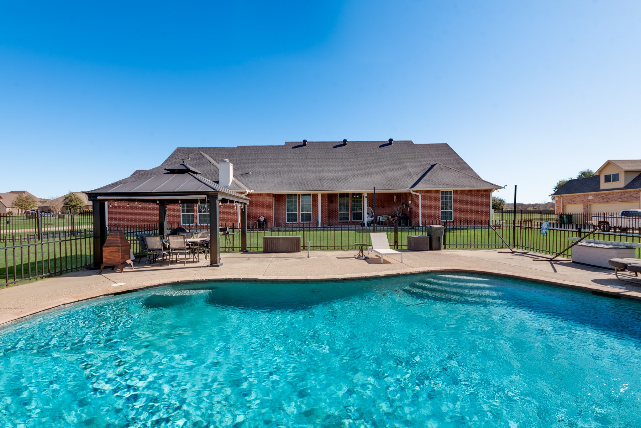 1621 High Valley Lane