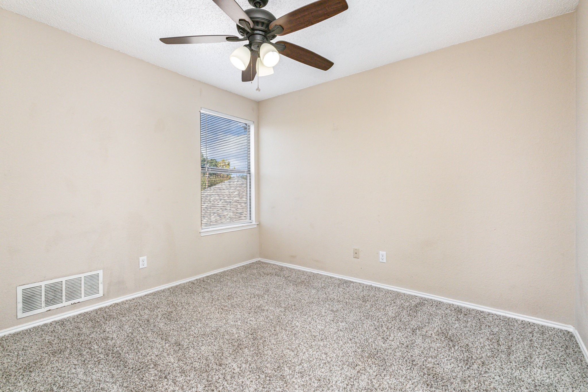 820 Greenridge Drive