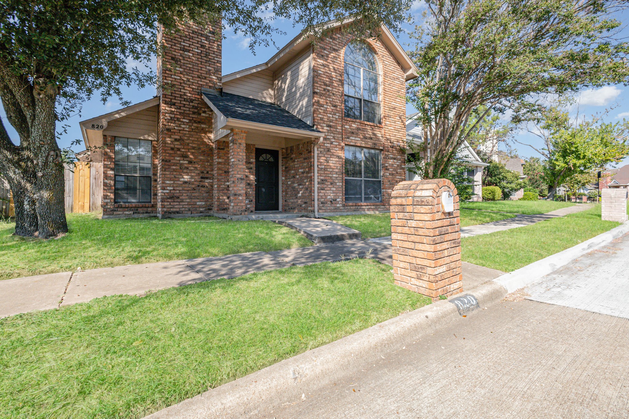 820 Greenridge Drive