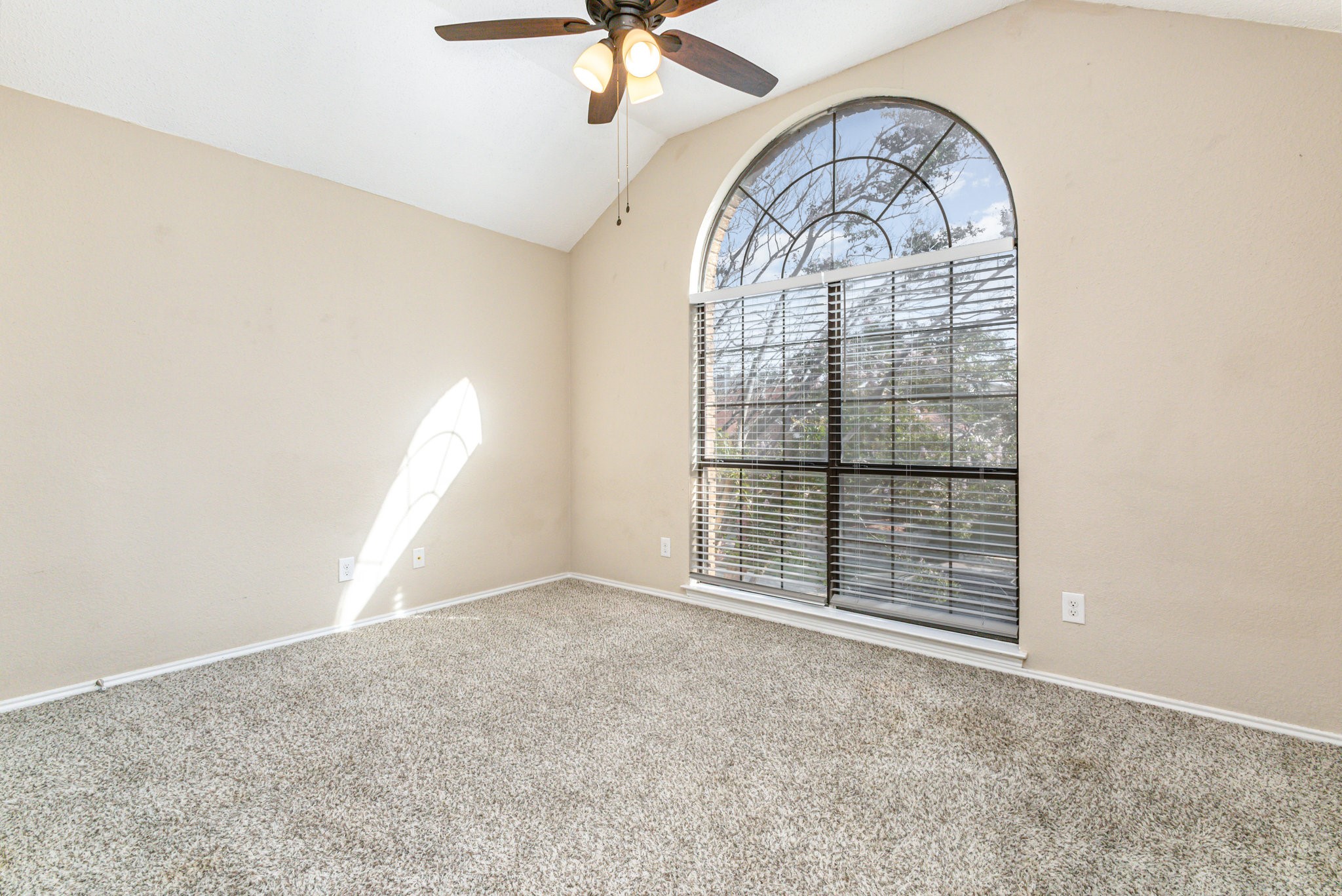 820 Greenridge Drive