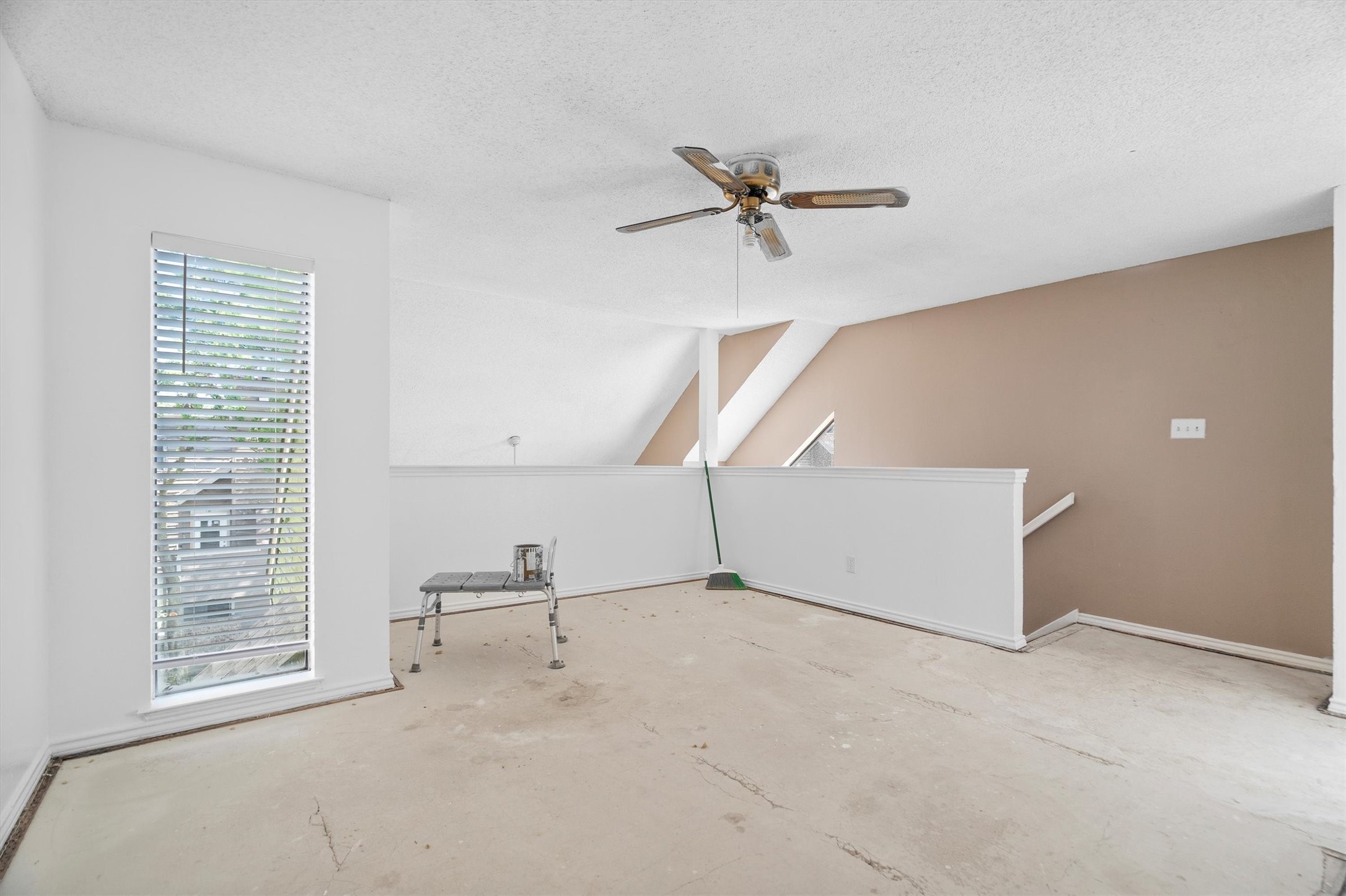 9807 Walnut Street 205