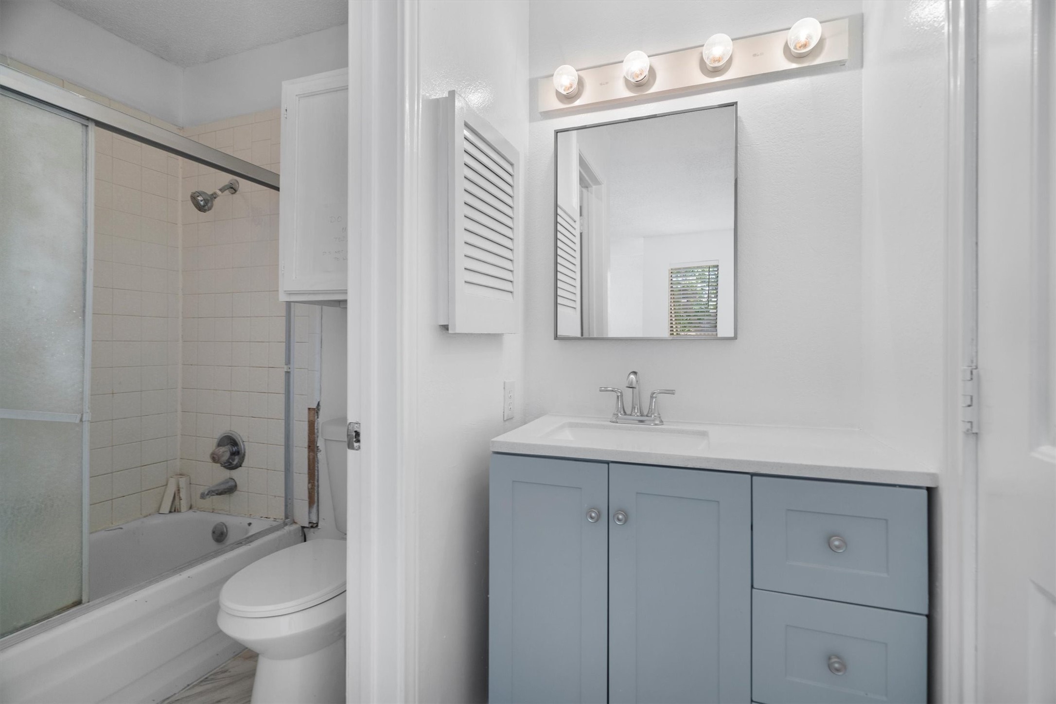 9807 Walnut Street 205