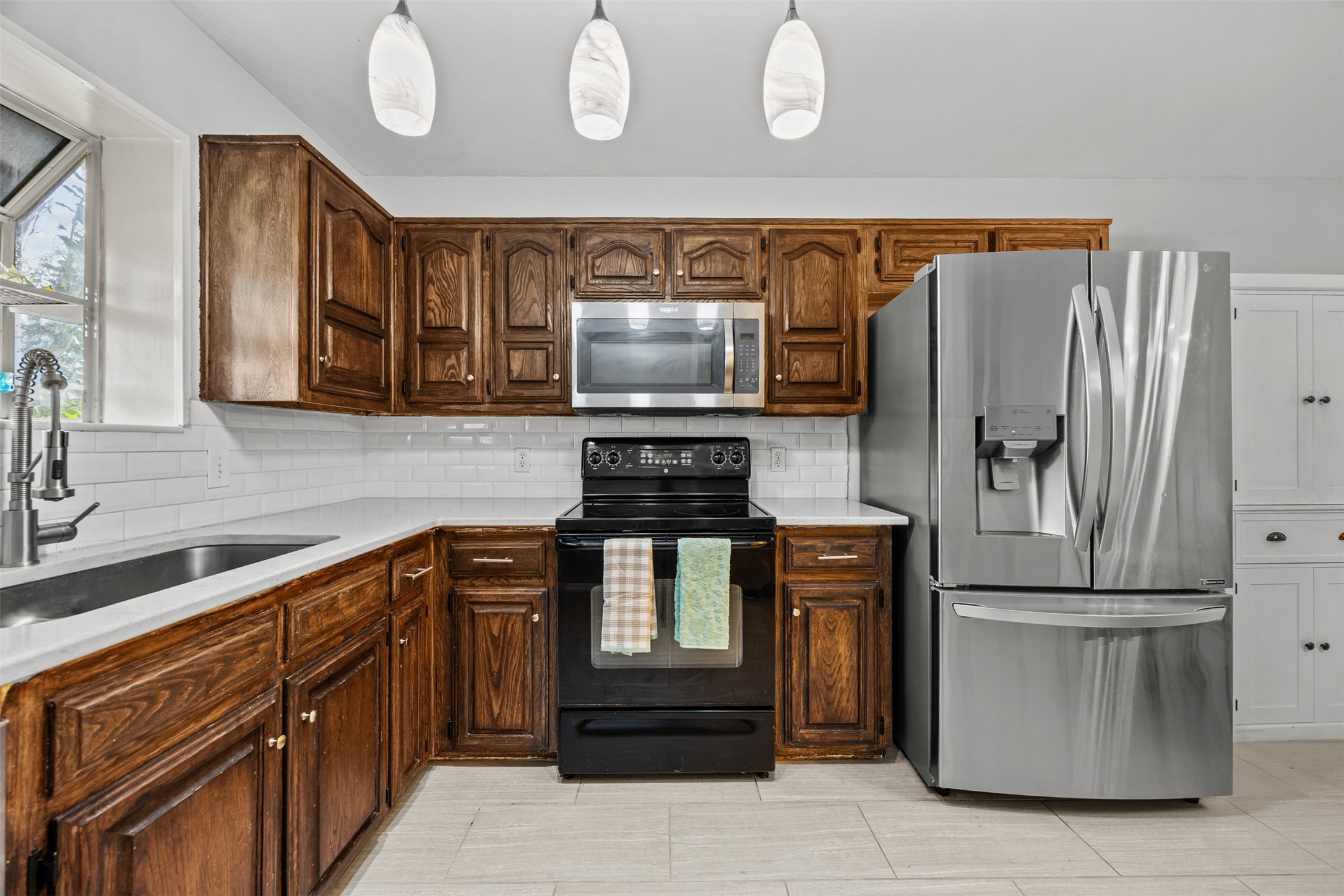 115 Ridge Oak Drive
