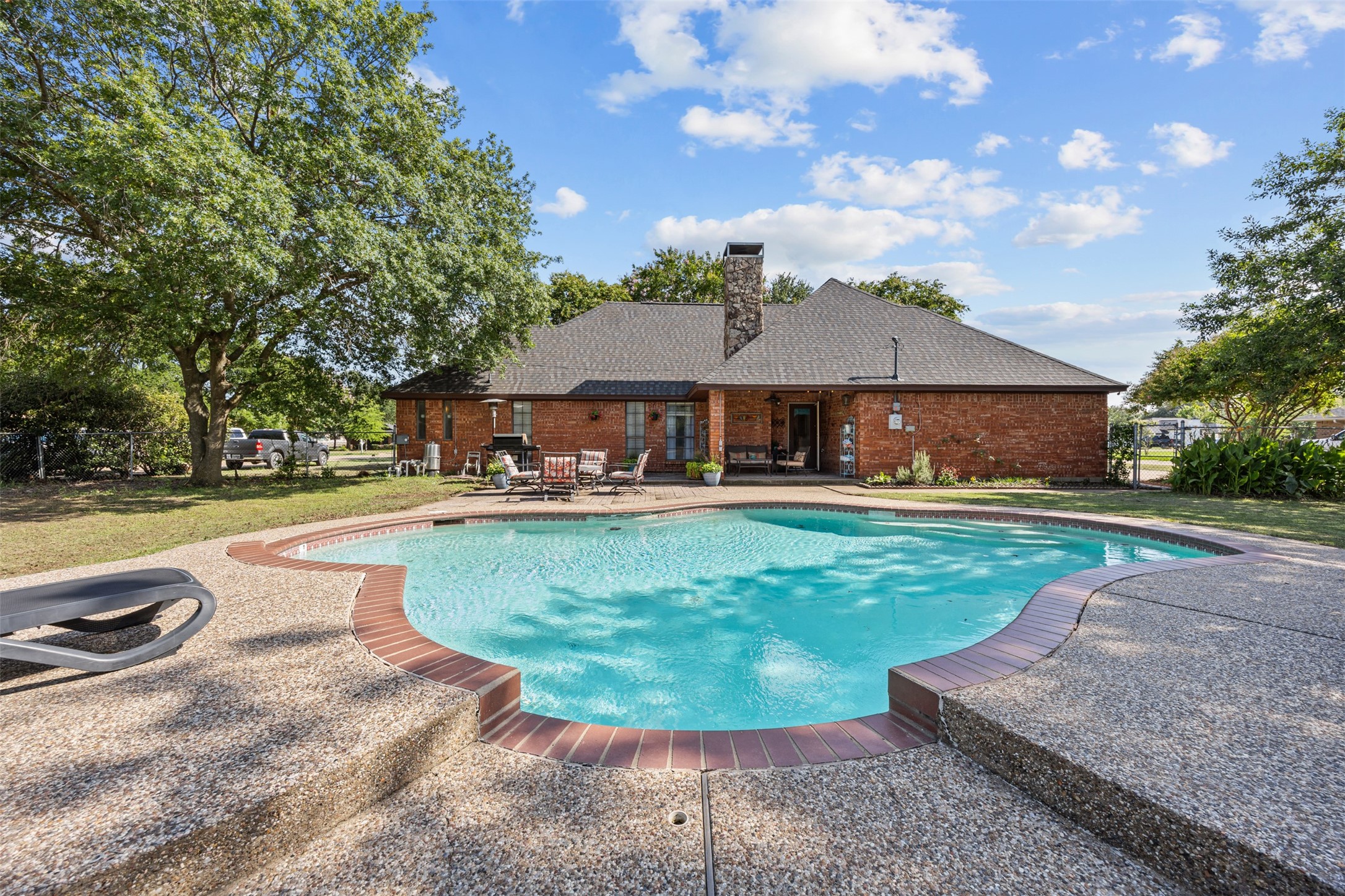 115 Ridge Oak Drive