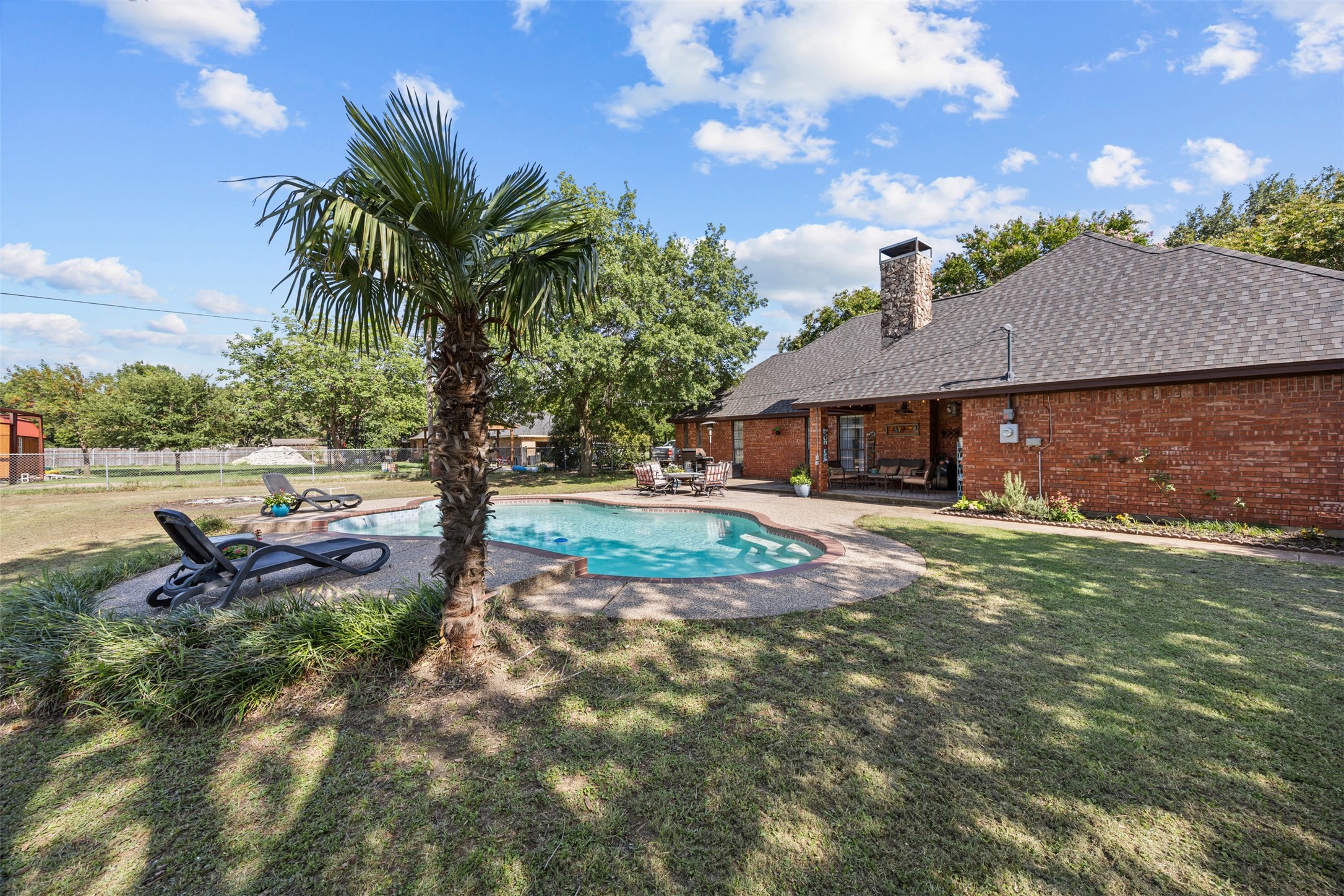 115 Ridge Oak Drive