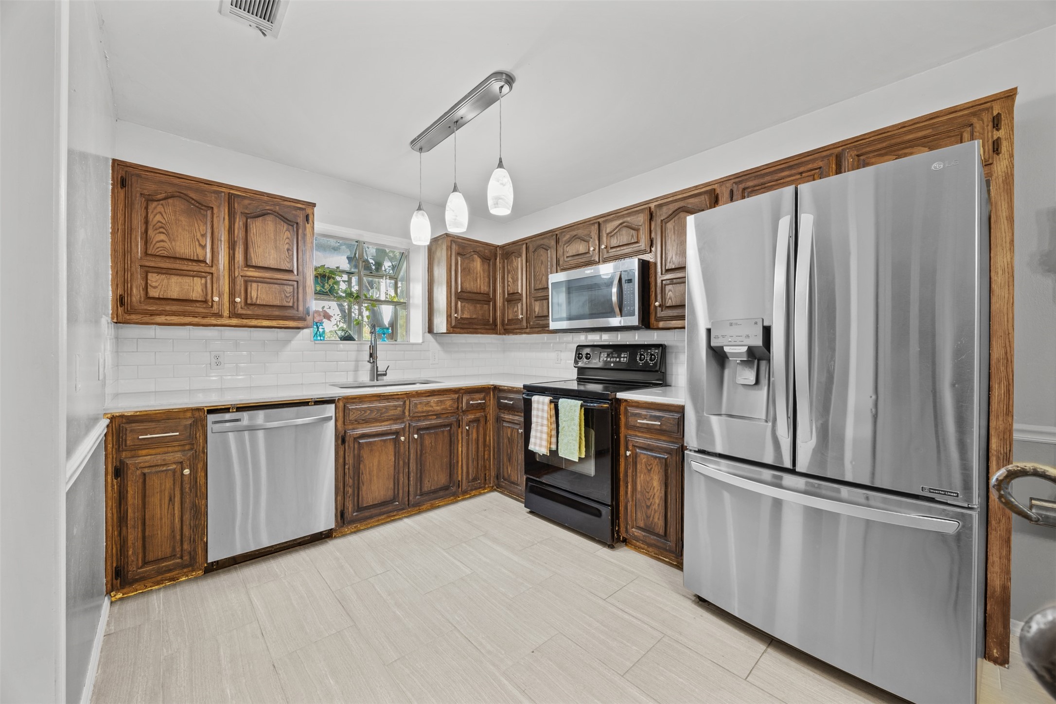 115 Ridge Oak Drive