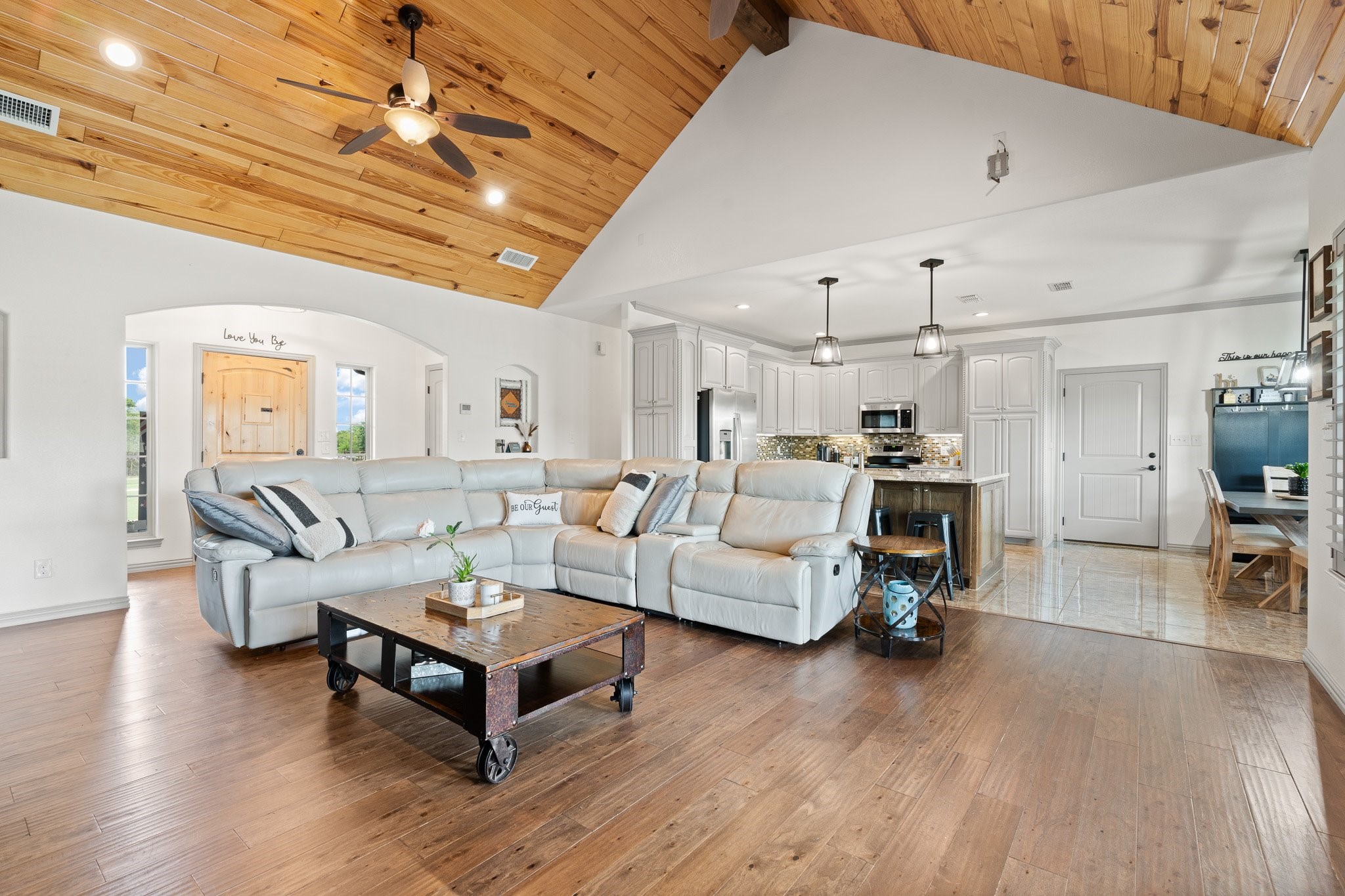 4128 Ascot Drive
