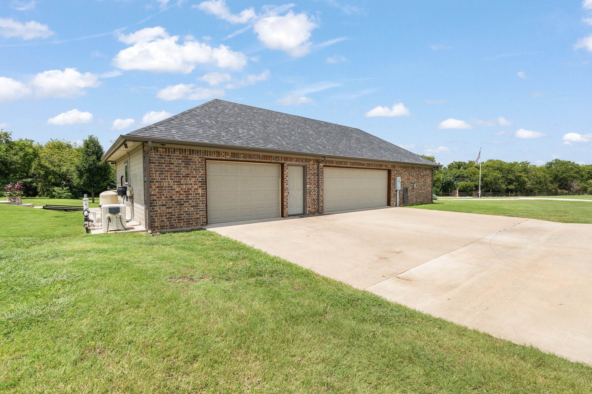 4128 Ascot Drive