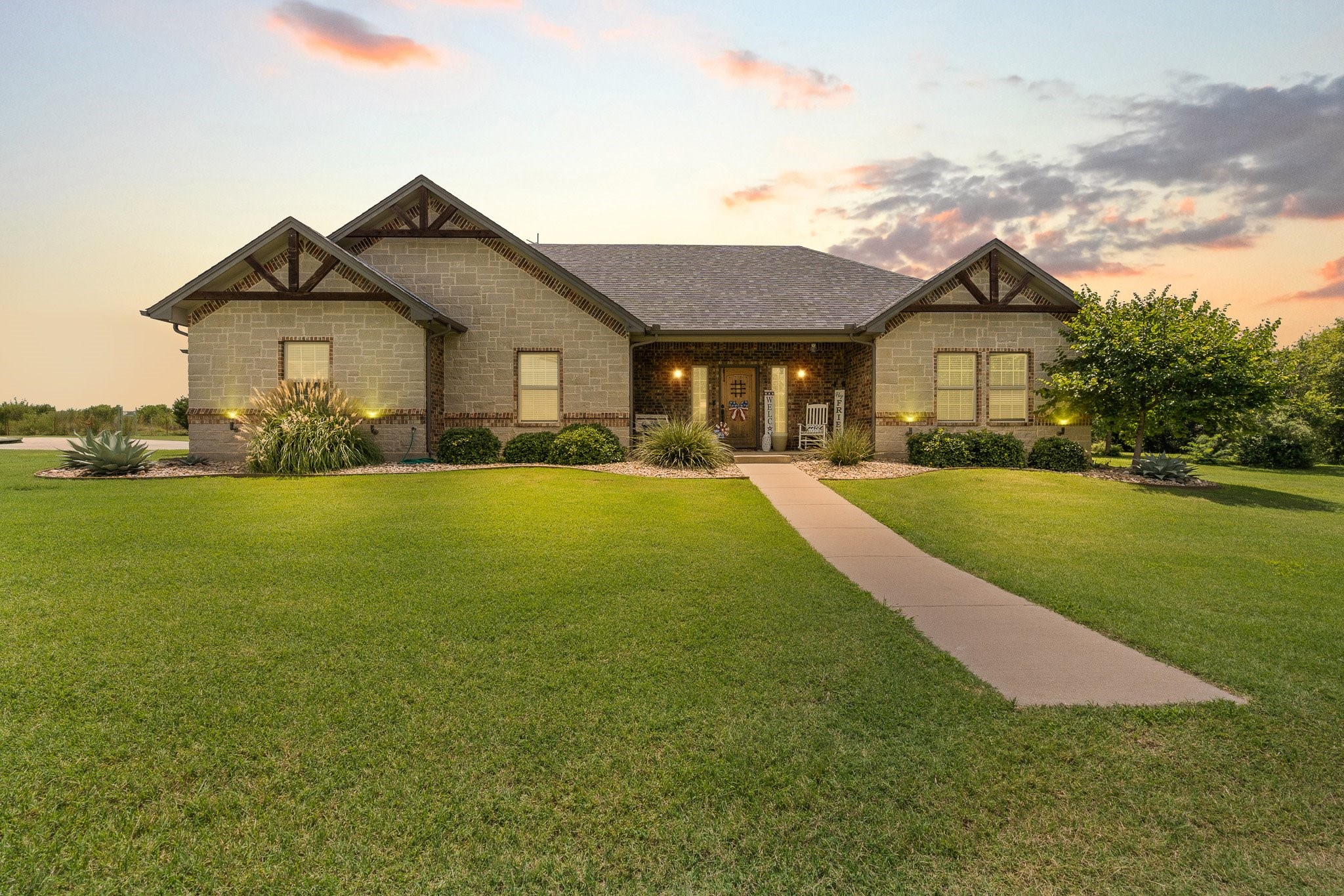 4128 Ascot Drive