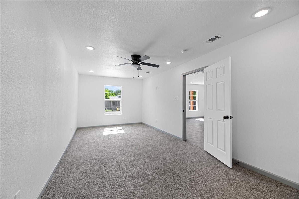 1826 Wellington Street