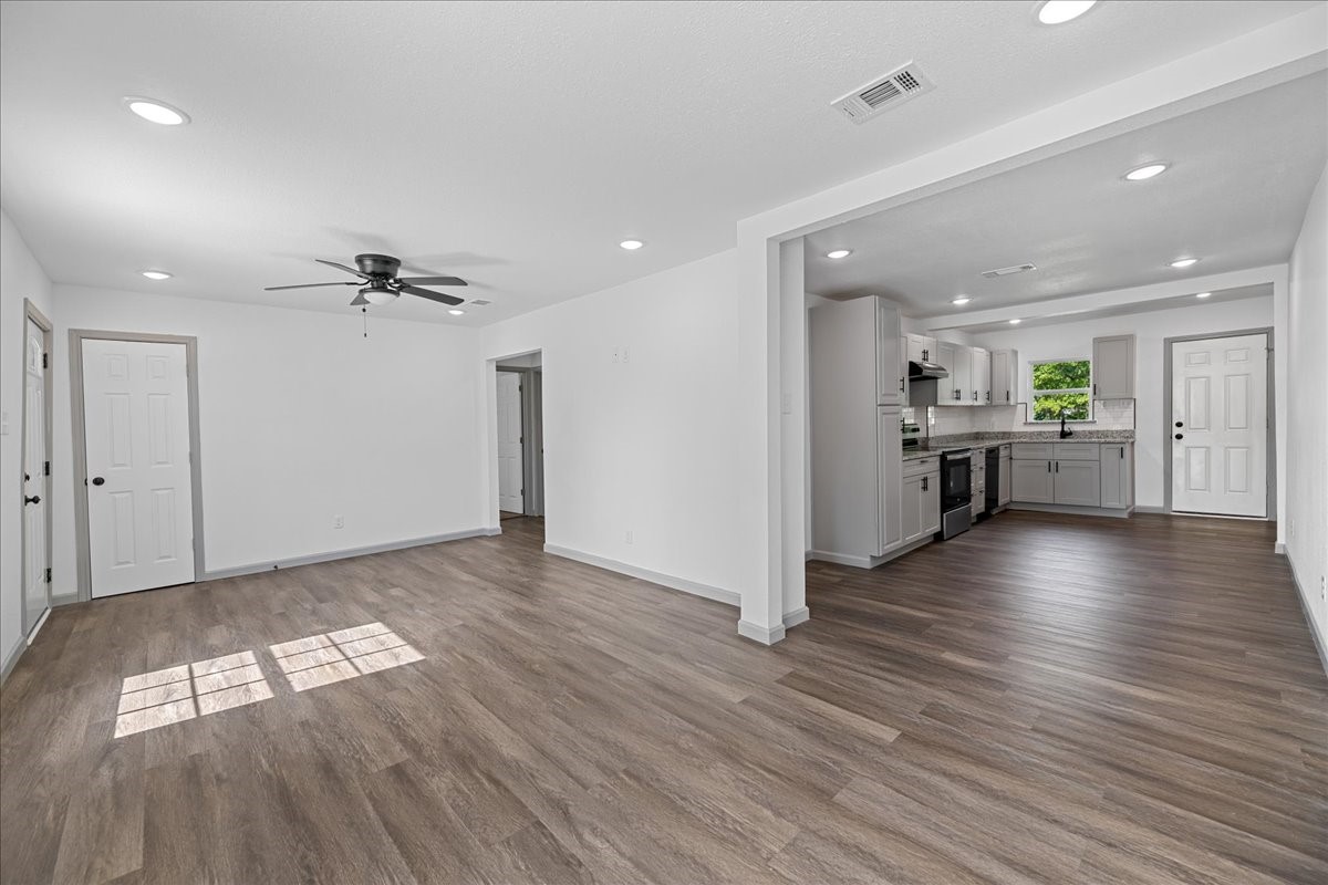 1826 Wellington Street