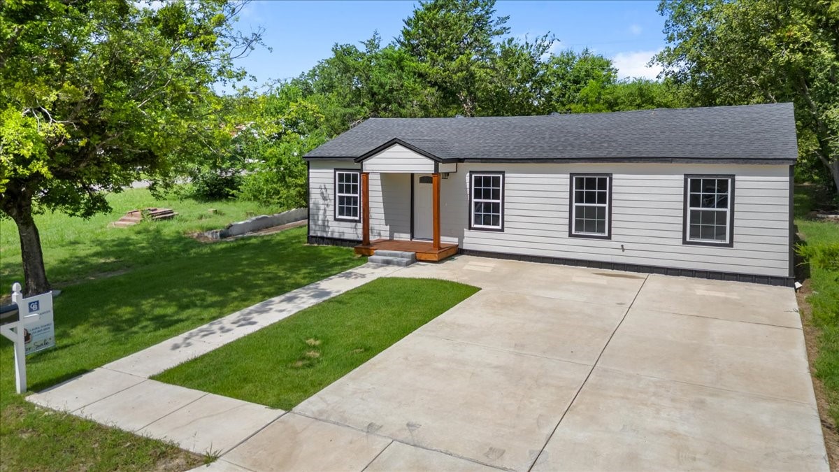 1826 Wellington Street