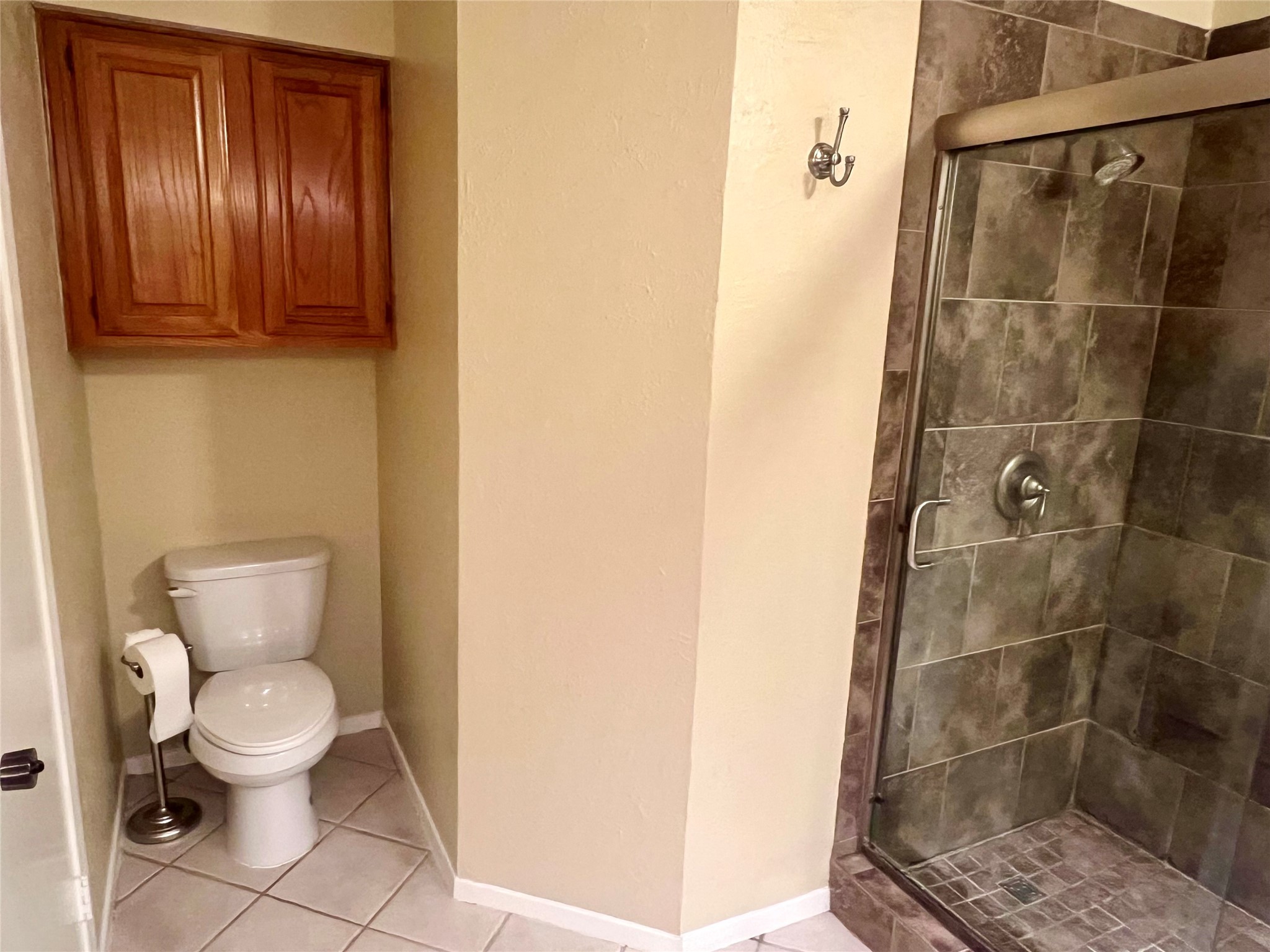 1206 Riverchase Lane 250