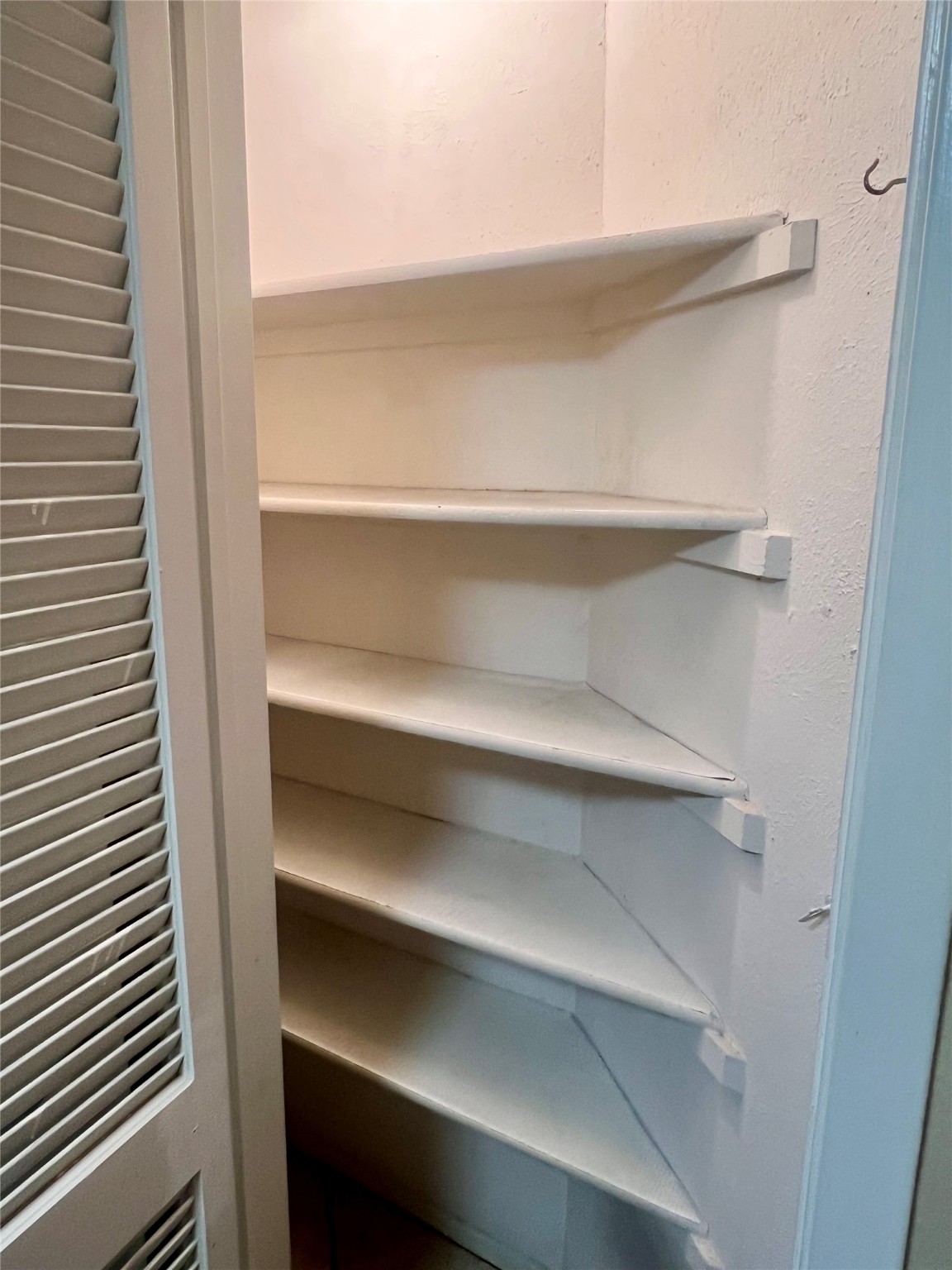 1206 Riverchase Lane 250