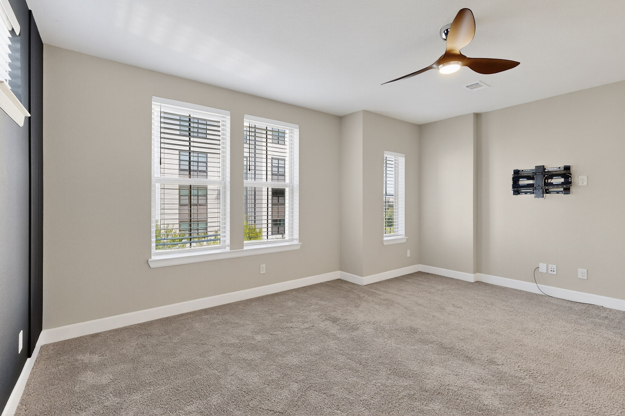 1023 Tea Olive Lane