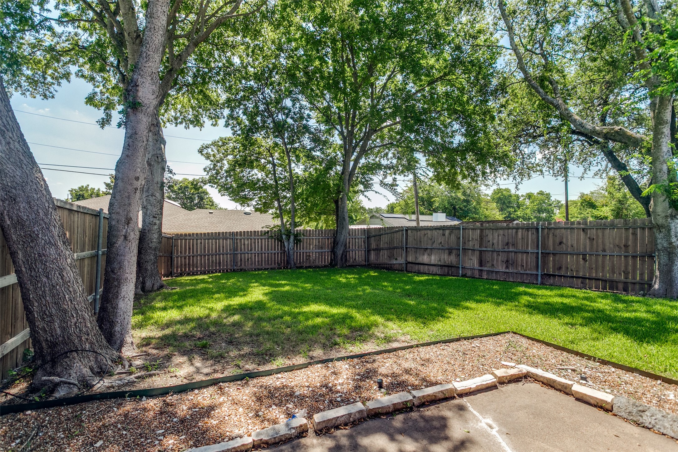 1808 Ridgewood Drive