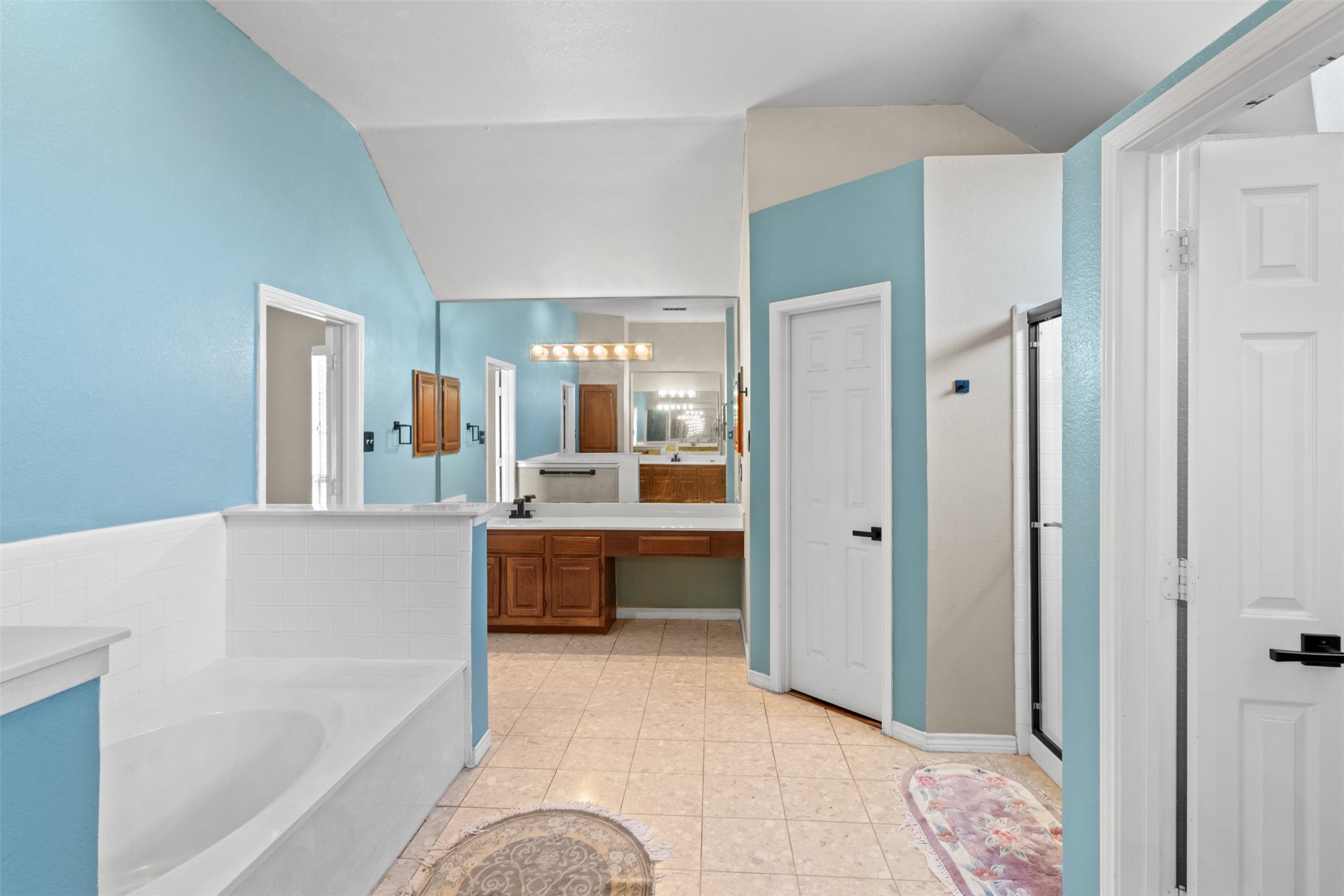 2713 Water Oak Drive