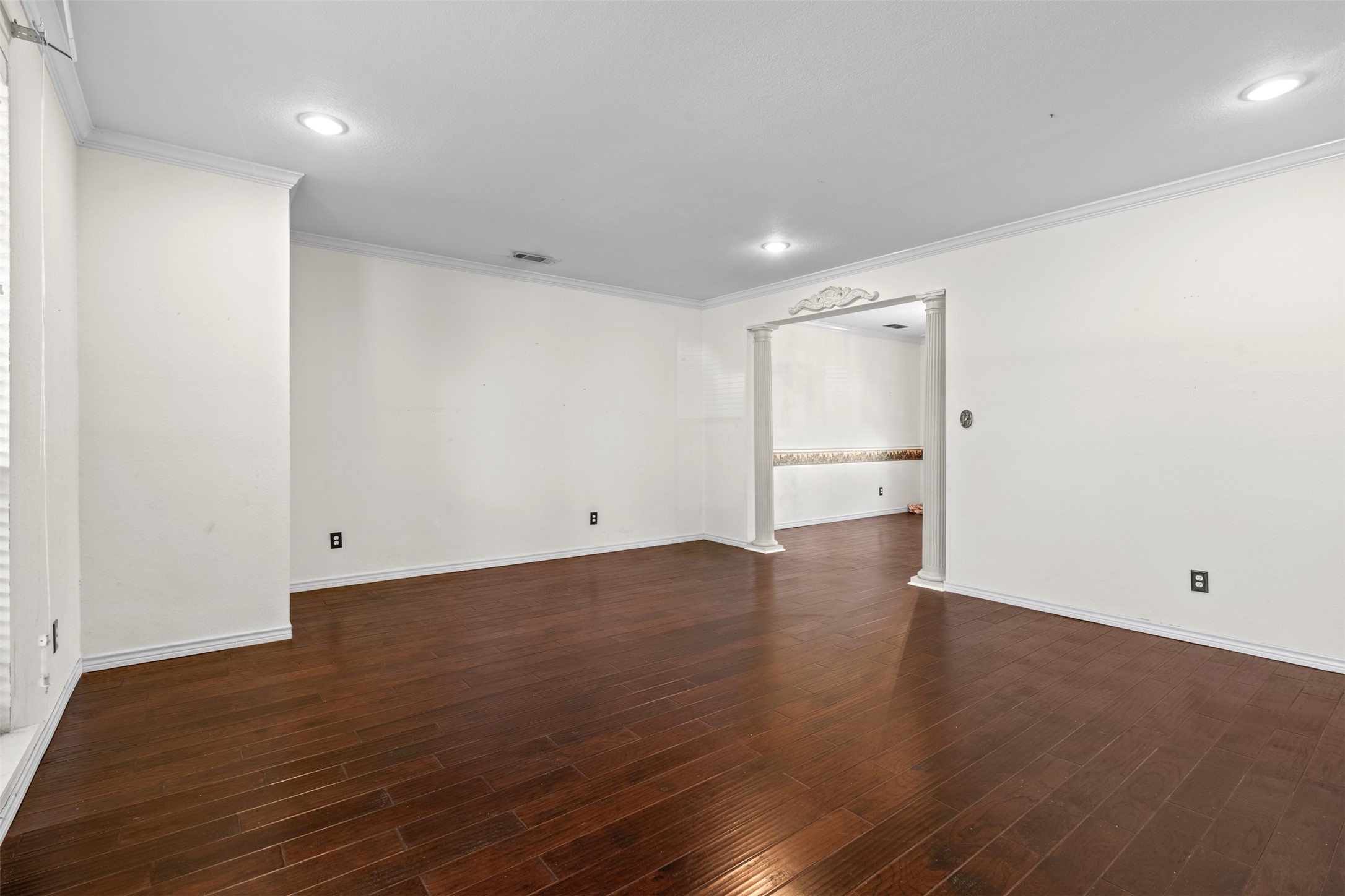 2713 Water Oak Drive