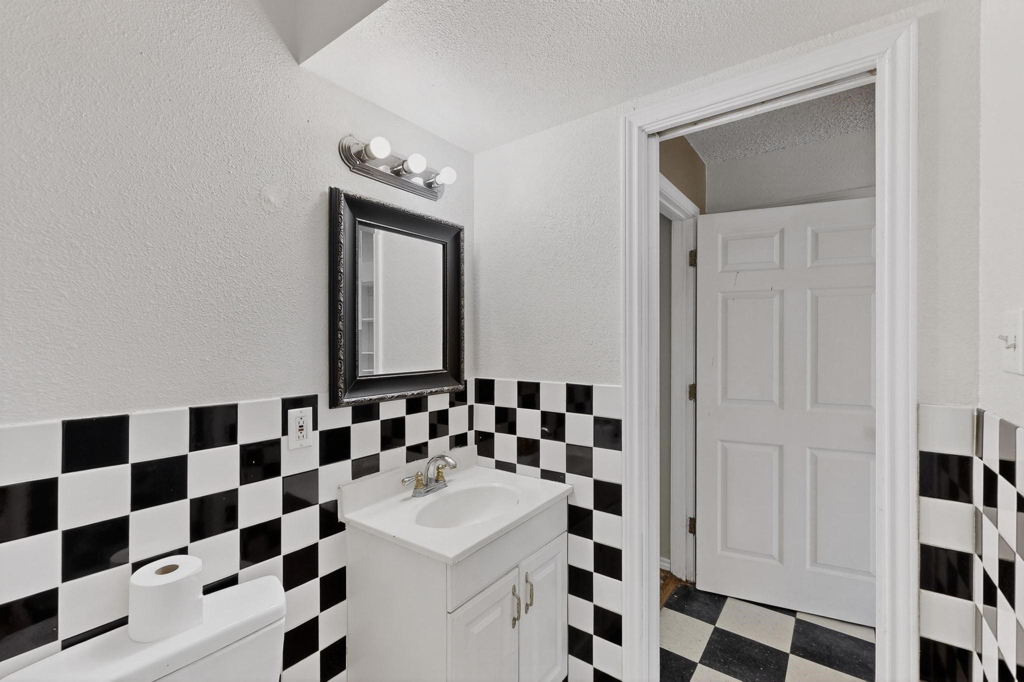 1201 Marlborough Drive